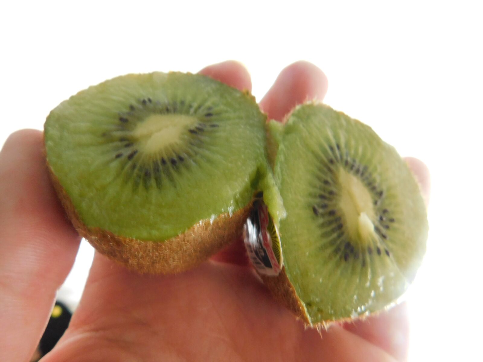 Nikon Coolpix B500 sample photo. Kiwi, fruit, exotic photography