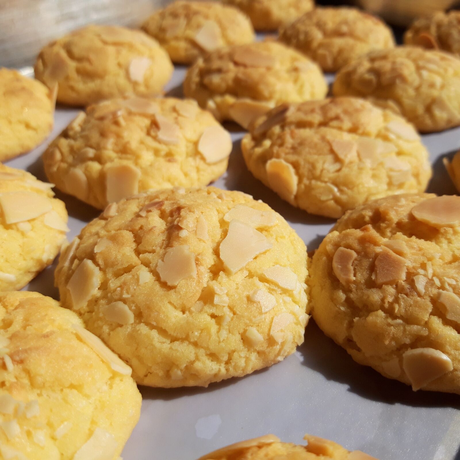 Samsung Galaxy A6 sample photo. Coconut cake, biscuits, marzipan photography