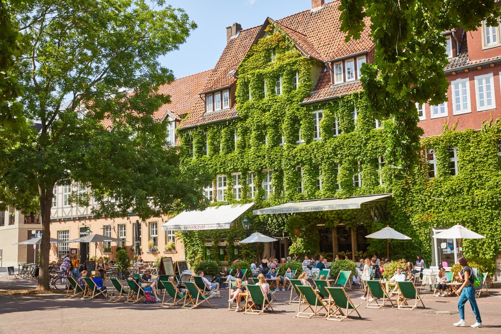Canon EOS 5D Mark IV sample photo. Hanover, ballhof, historic center photography