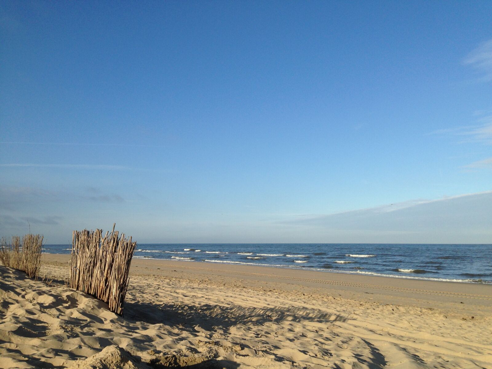 Apple iPhone 5 sample photo. Beach, north sea, holland photography