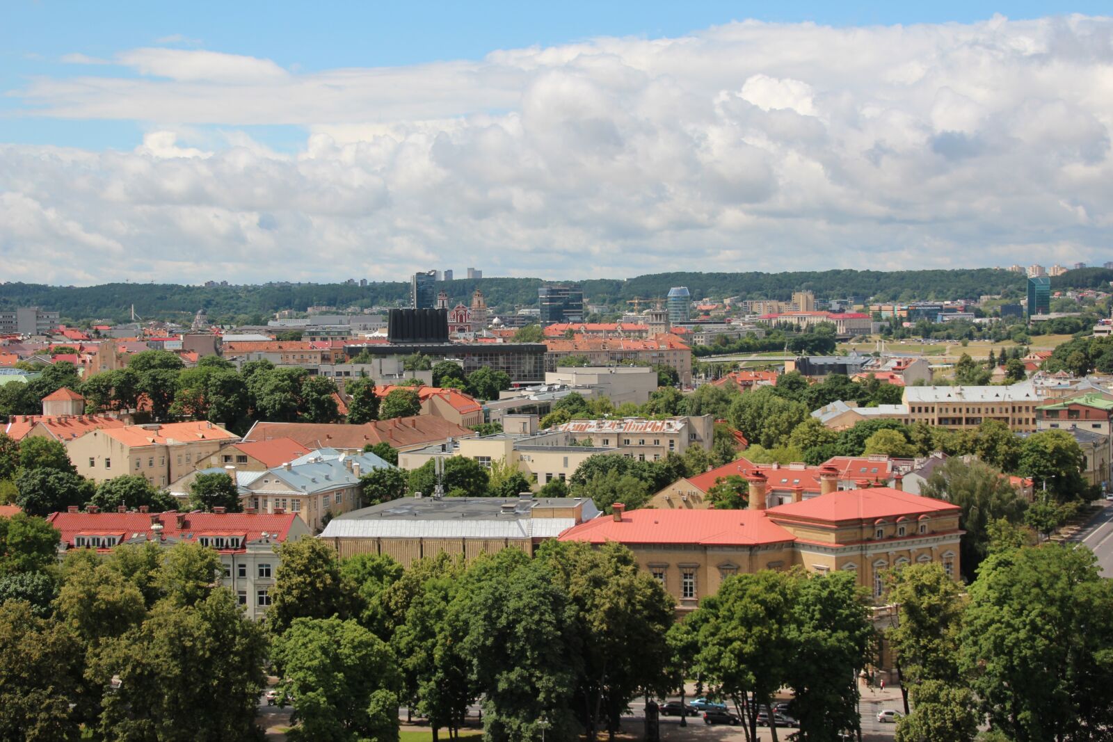 Canon EOS 600D (Rebel EOS T3i / EOS Kiss X5) sample photo. Lithuania, vilnius, eastern europe photography