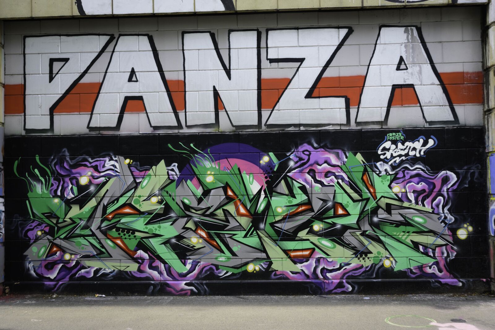 Nikon D750 sample photo. Graffiti, wall, colorful photography