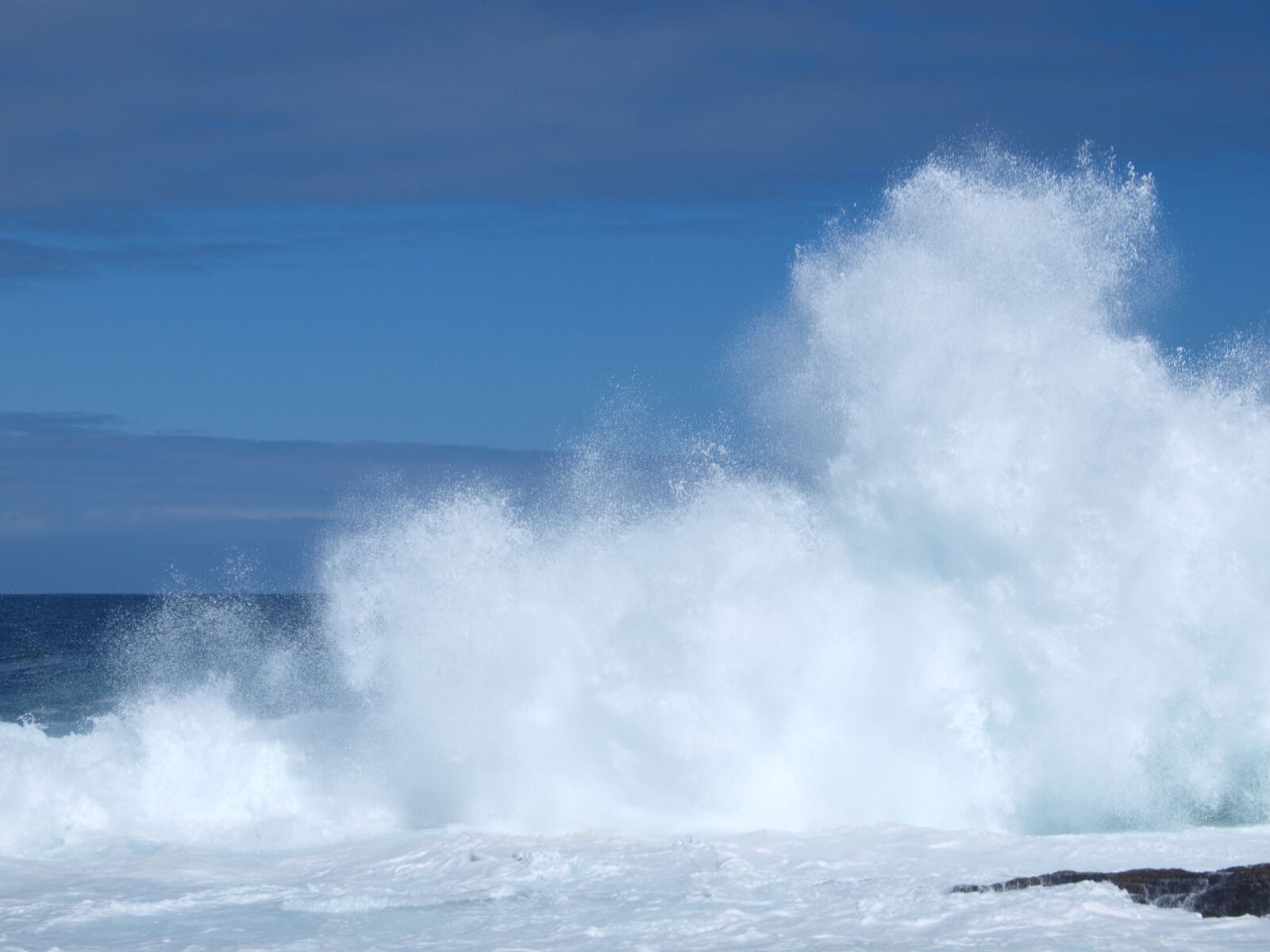Olympus E-420 (EVOLT E-420) sample photo. Sea, ocean, indian ocean photography