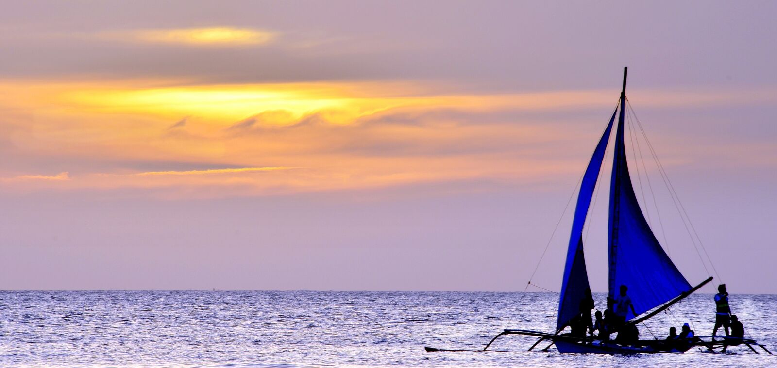 Nikon D5100 sample photo. Sunset, sailing, boat photography