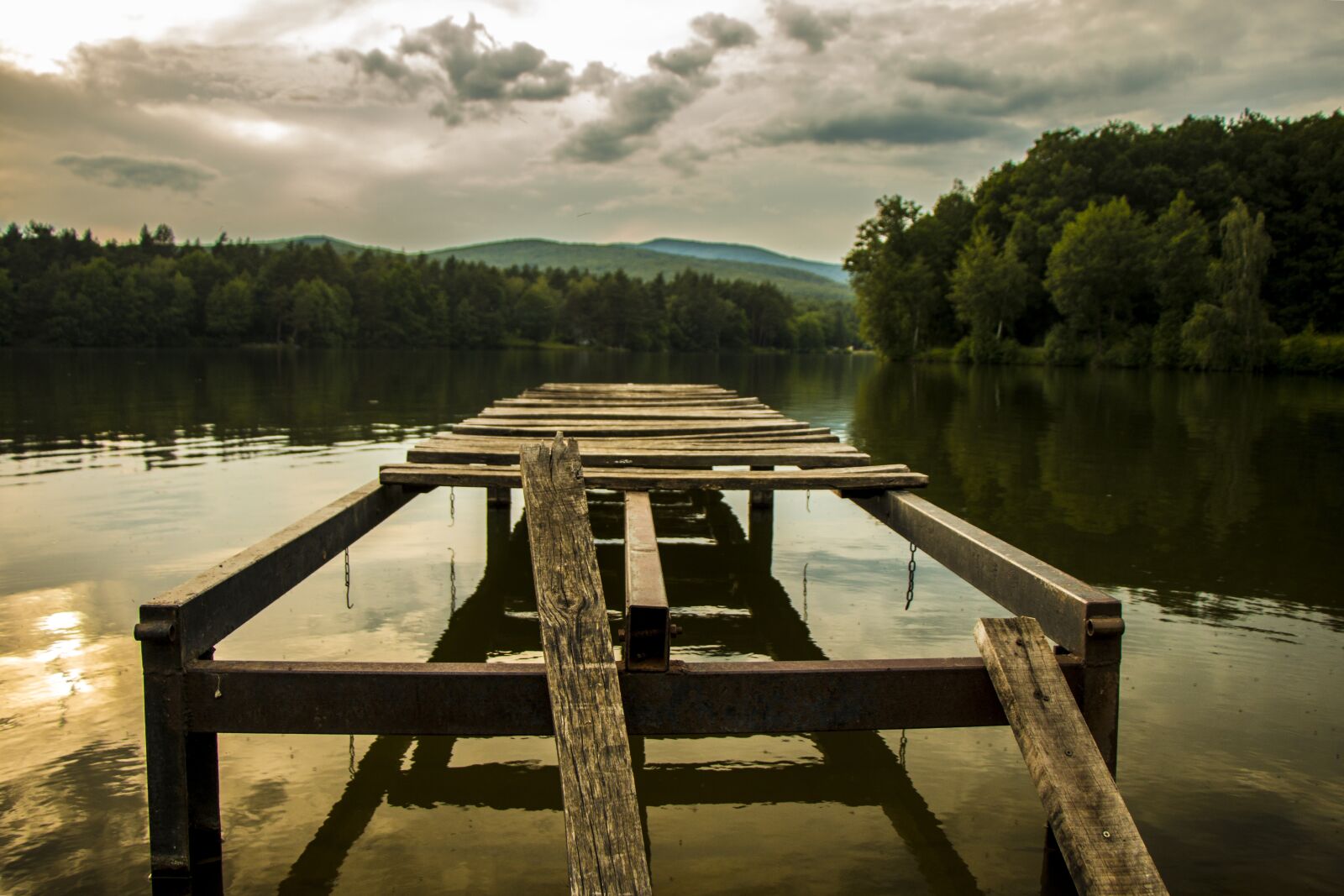 Canon EOS 70D sample photo. Lake, pier, trees photography