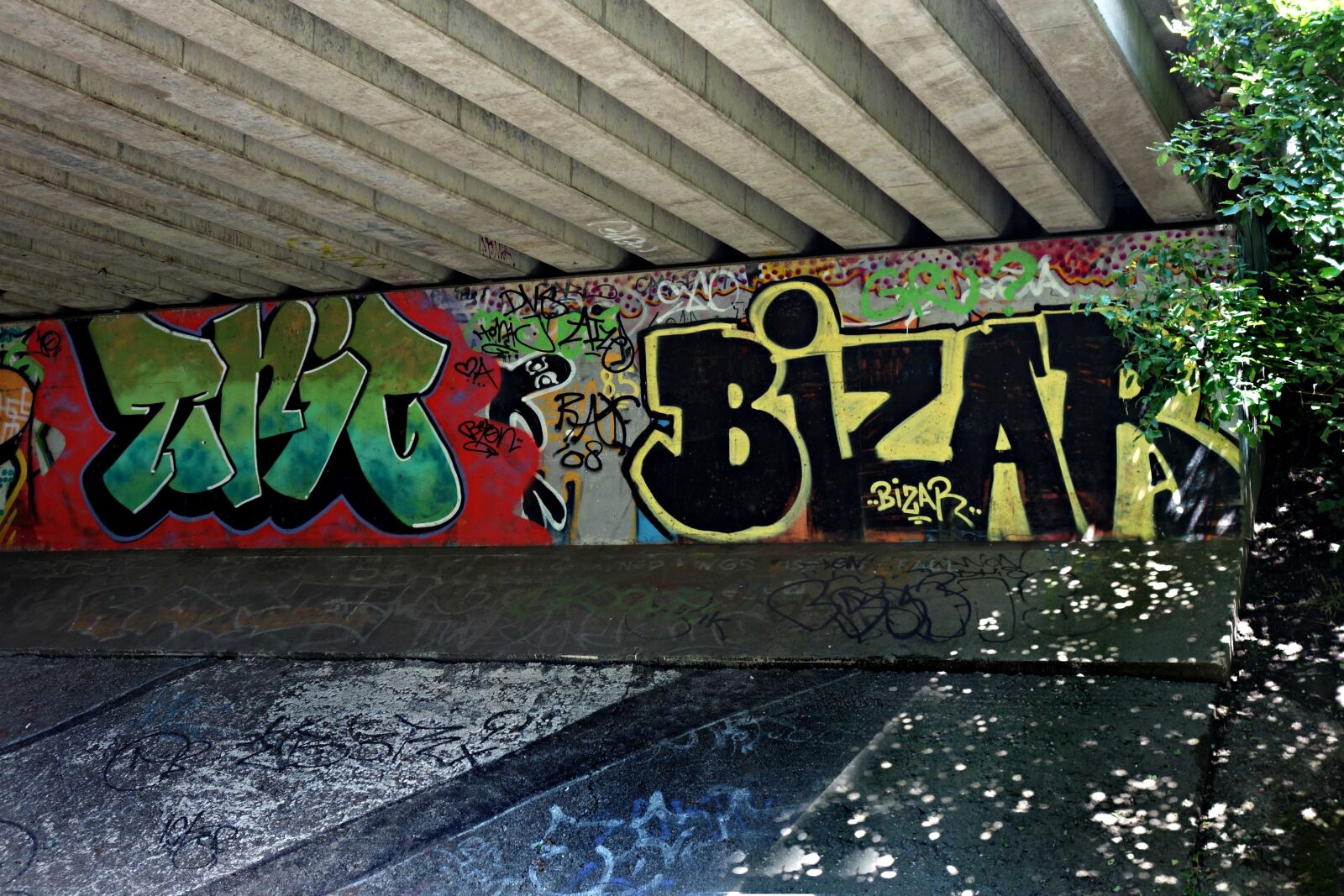 Sony Cyber-shot DSC-RX100 sample photo. Graffiti, wall, urban photography