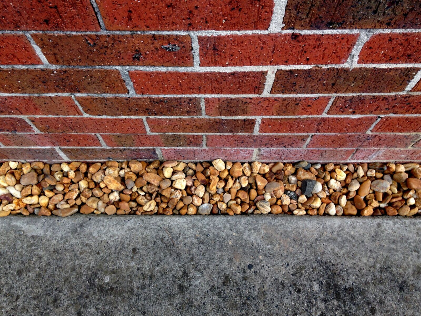 iPhone 5c back camera 4.12mm f/2.4 sample photo. Abstract, brick, bricks, concrete photography