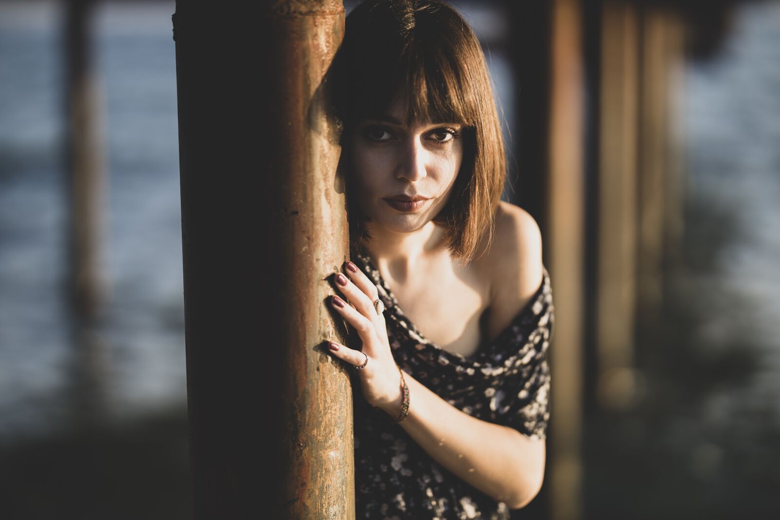 Canon RF 85mm F1.2L USM sample photo. Model, woman, pose photography