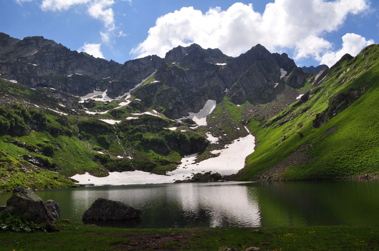 Nikon D5000 sample photo. Abkhazia, lake, mountains photography