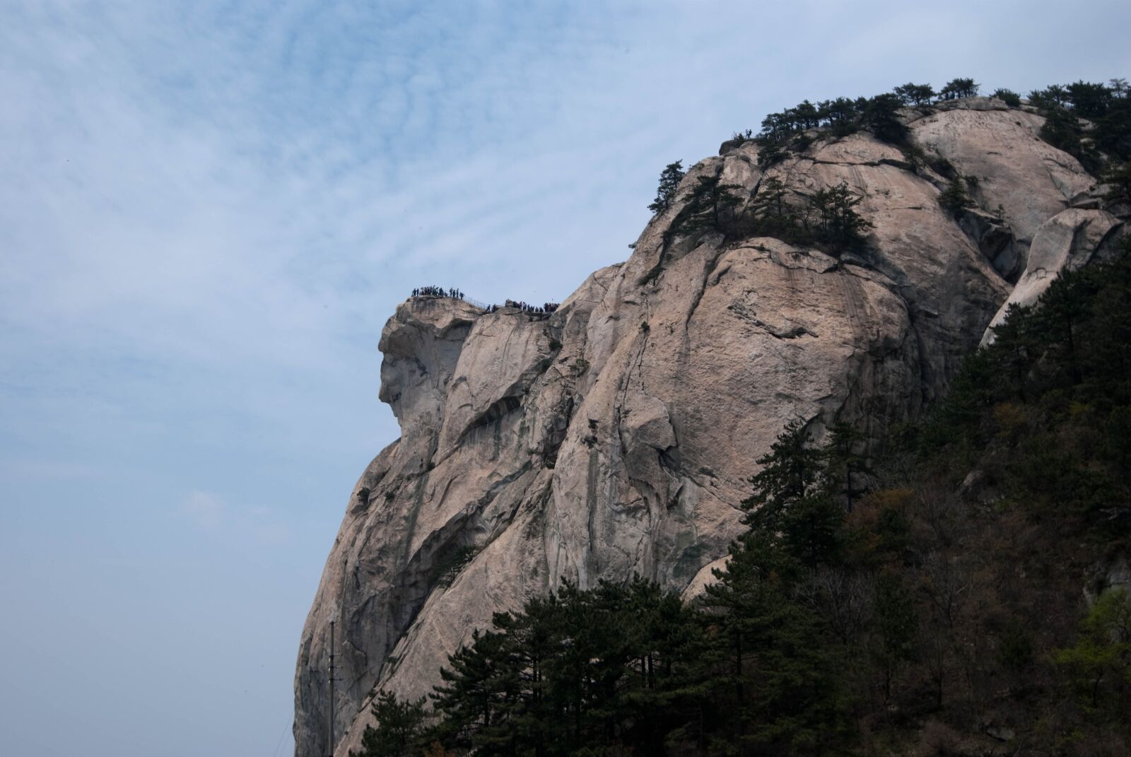 Sony Alpha DSLR-A230 sample photo. Mountain, the scenery, sky photography