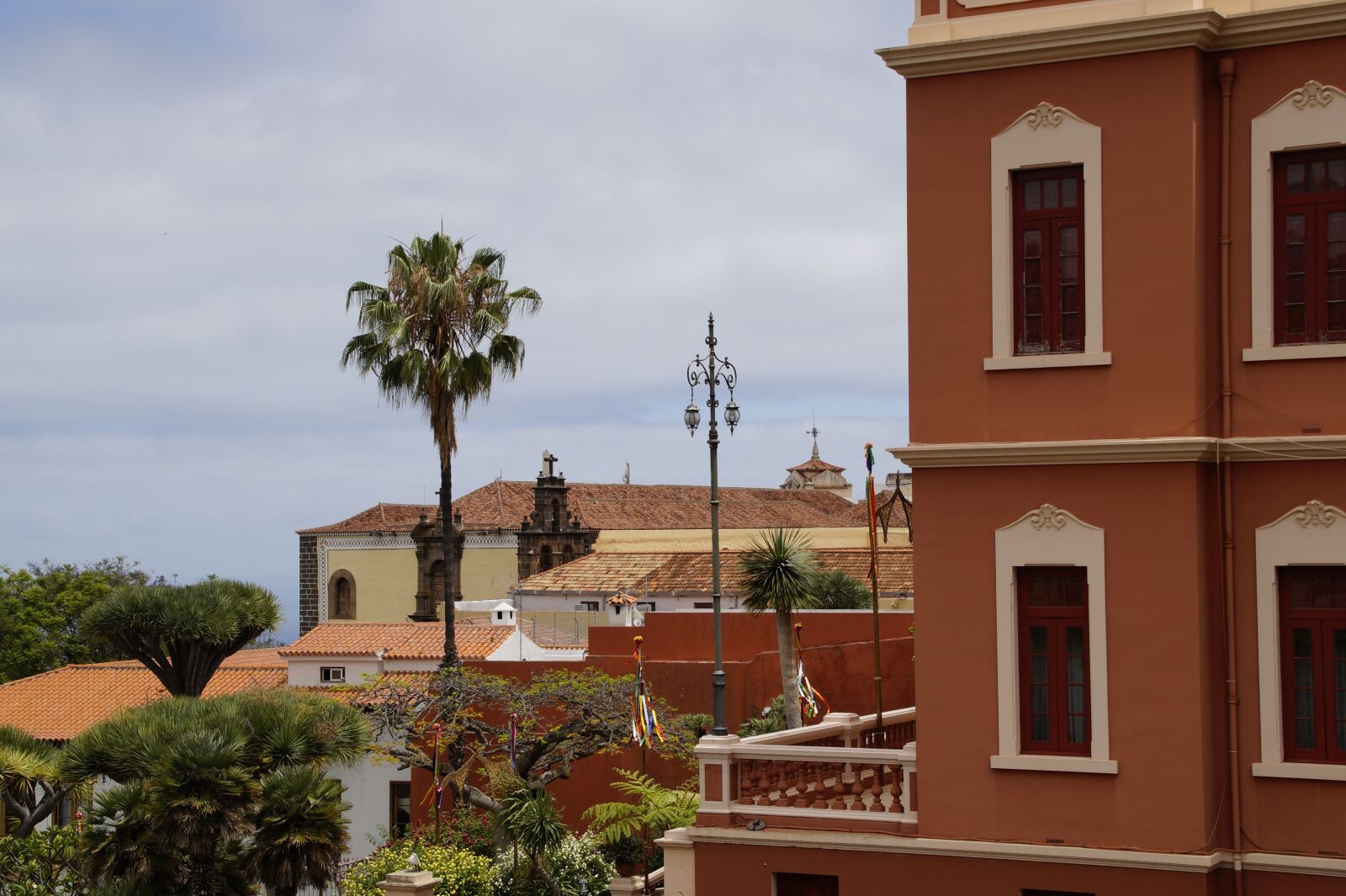 Sony SLT-A58 sample photo. Cityscape, building, la orotava photography