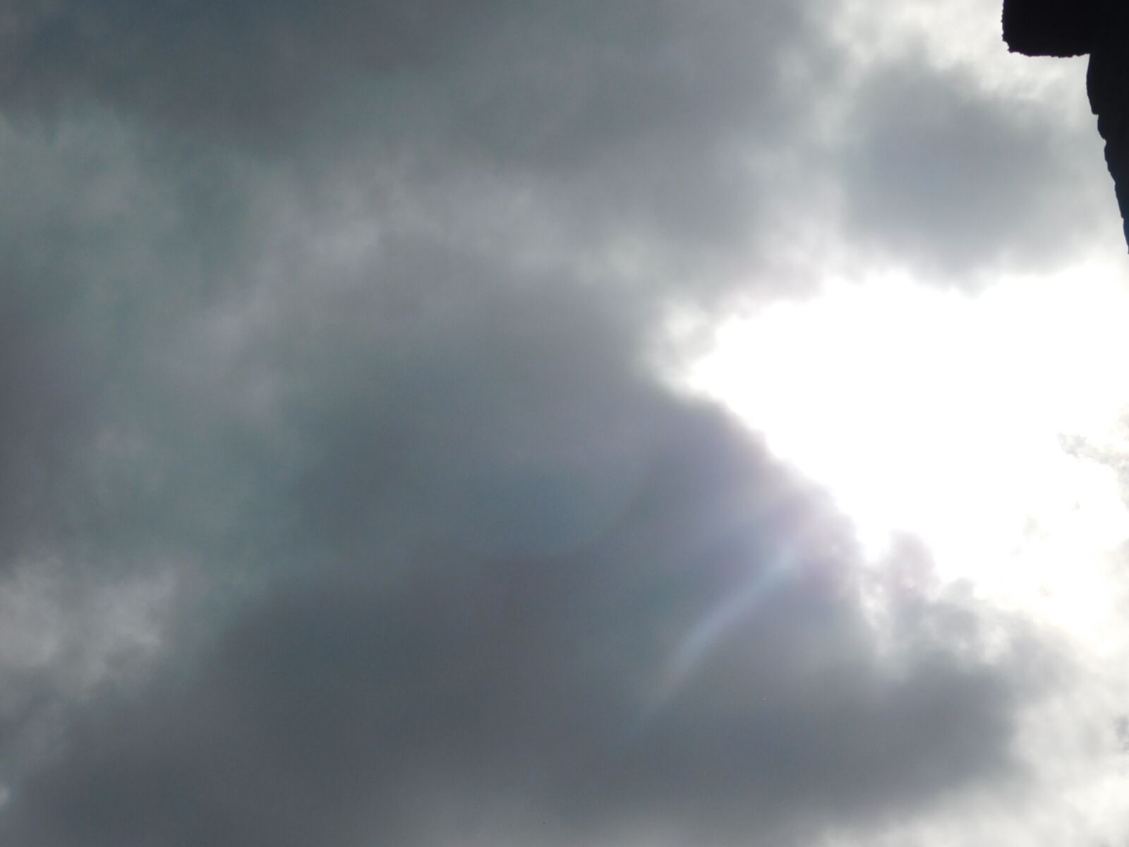Nikon Coolpix B500 sample photo. Clouds, sun, sky photography