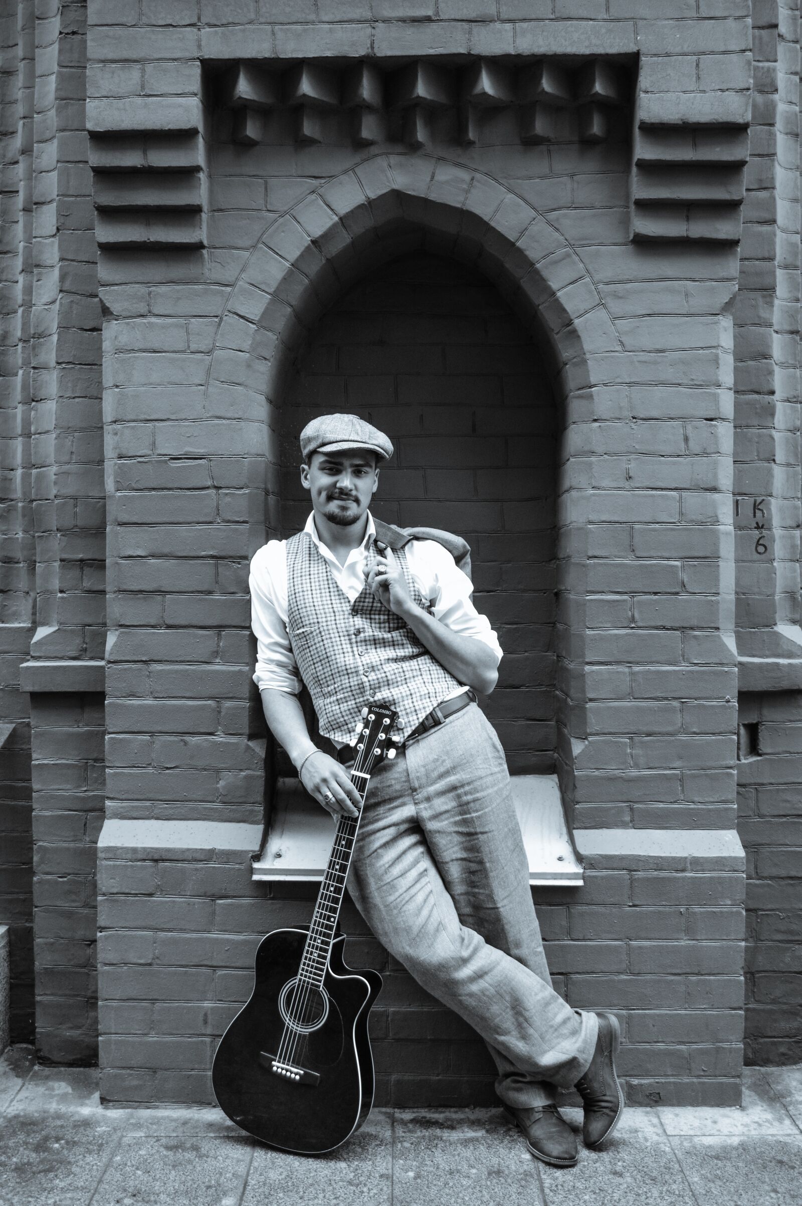 Nikon D3200 sample photo. Musician, guitar, cap photography