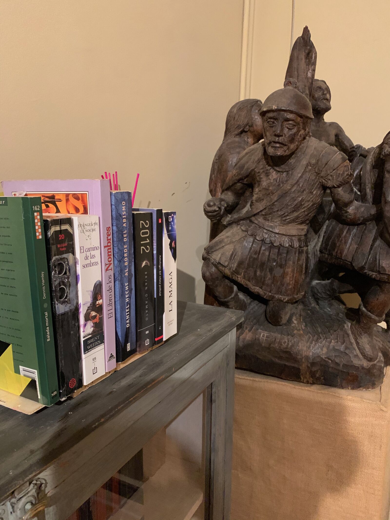 iPhone XS Max back dual camera 4.25mm f/1.8 sample photo. Books, library, learn photography