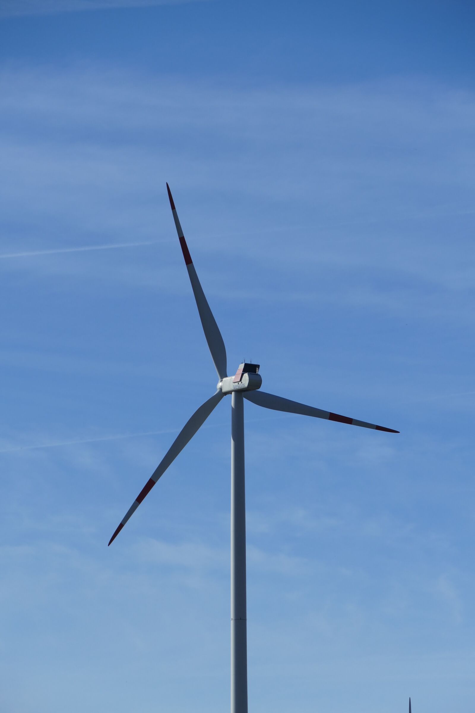 Panasonic Lumix DMC-FZ1000 sample photo. Nature, wind turbines, rotors photography