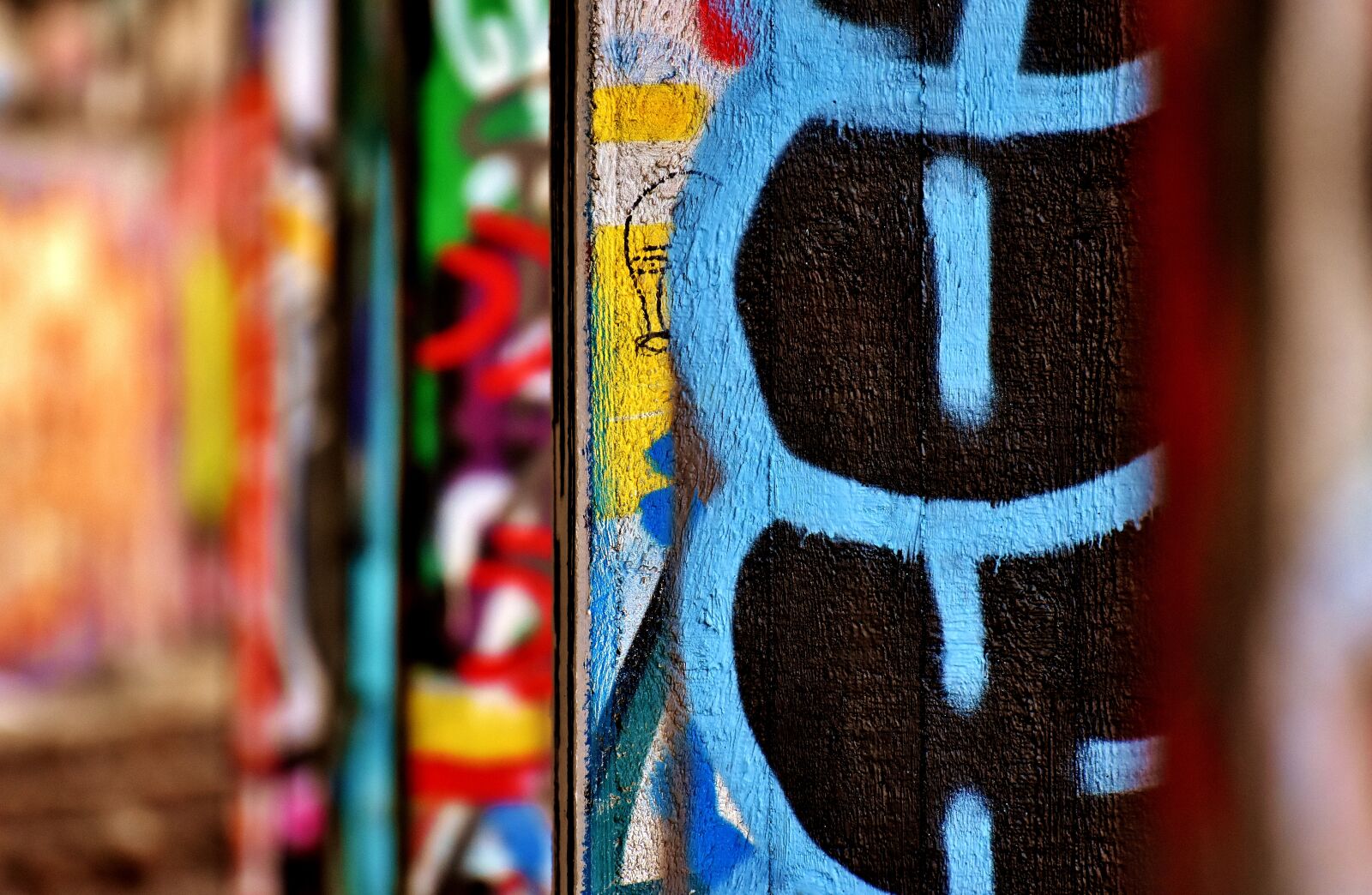 Nikon D7200 sample photo. Graffiti, lost places, spirit photography