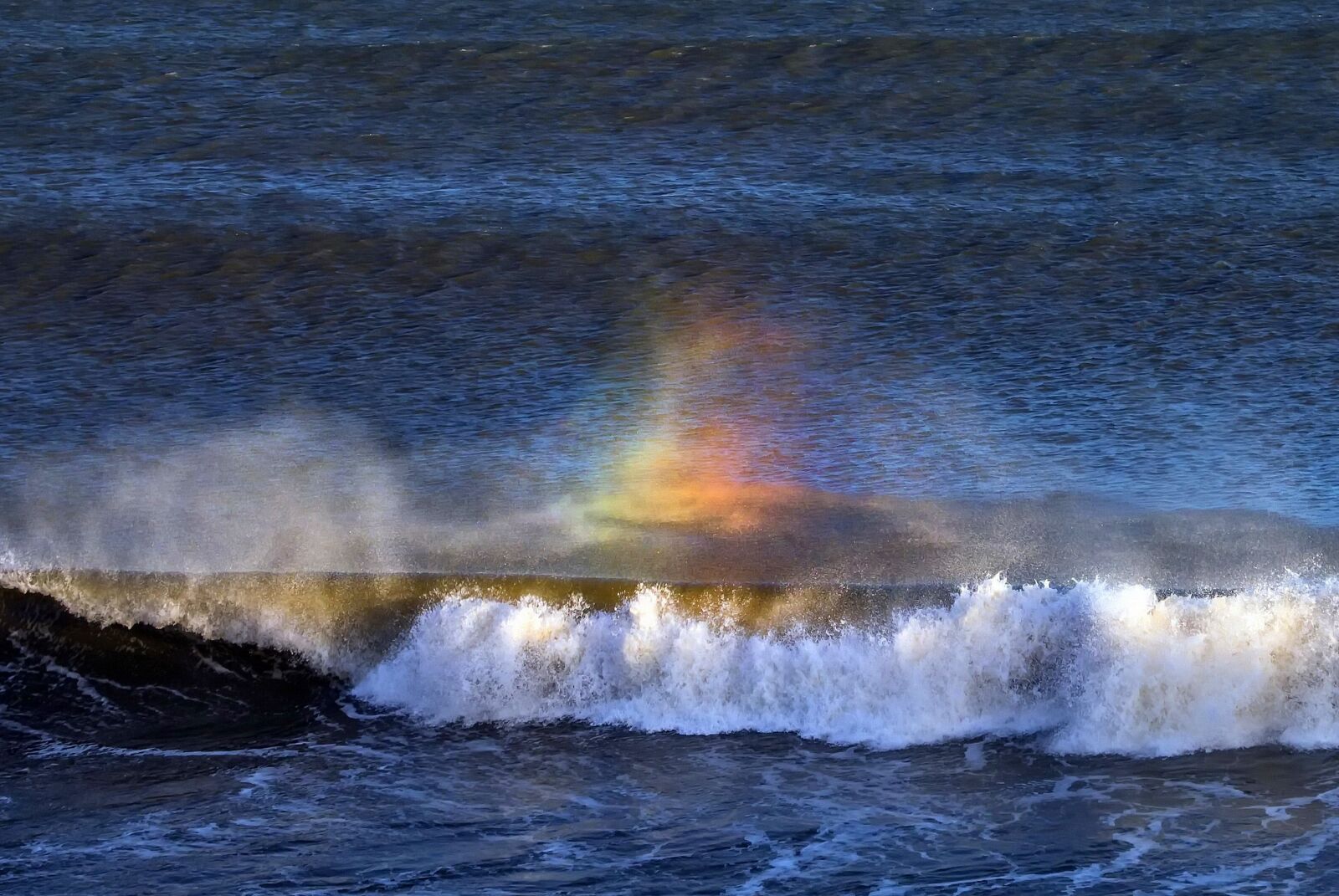 Canon EOS 70D sample photo. Rainbow, sea, wave photography