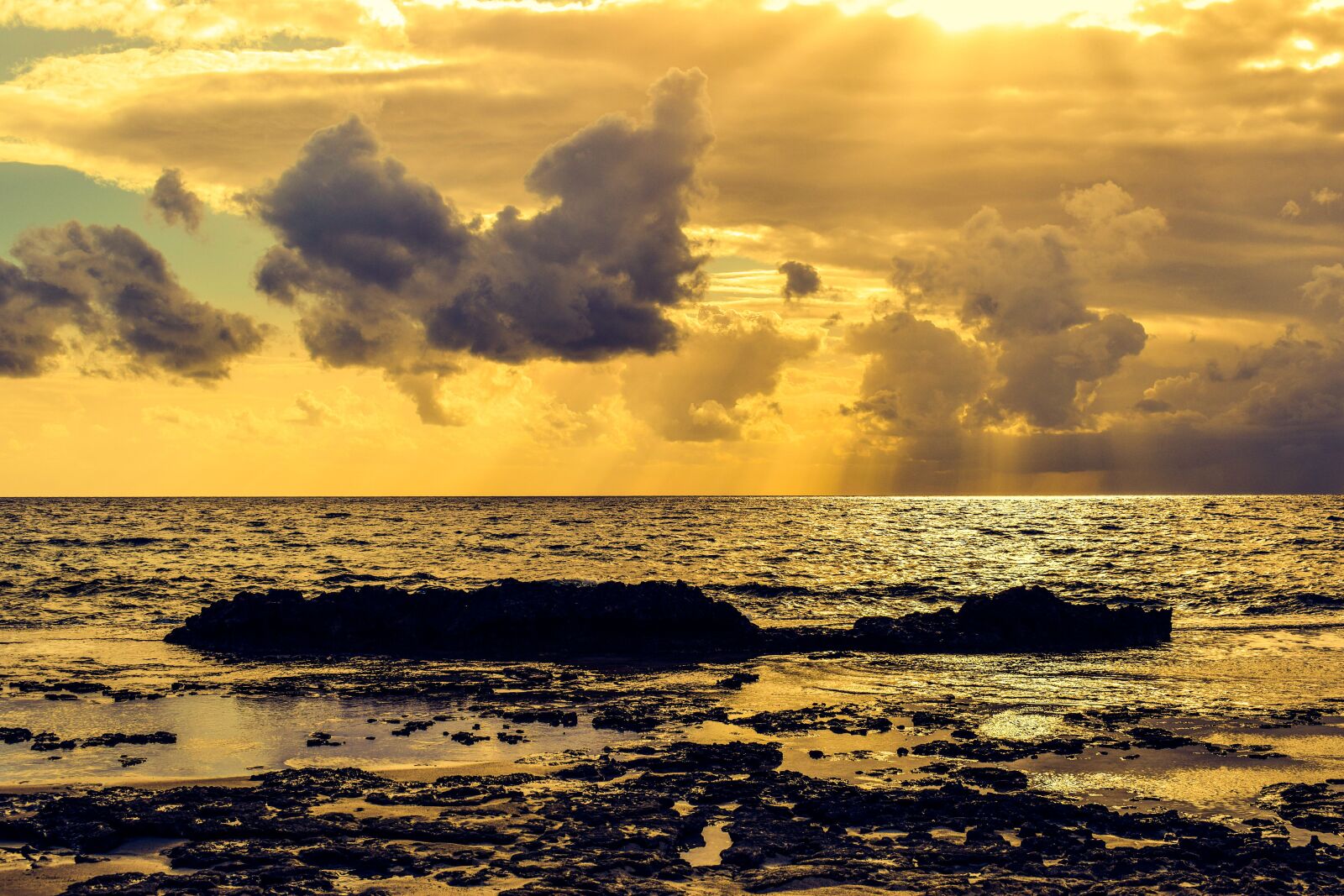 Nikon D3300 sample photo. Sea, seashore, beach photography