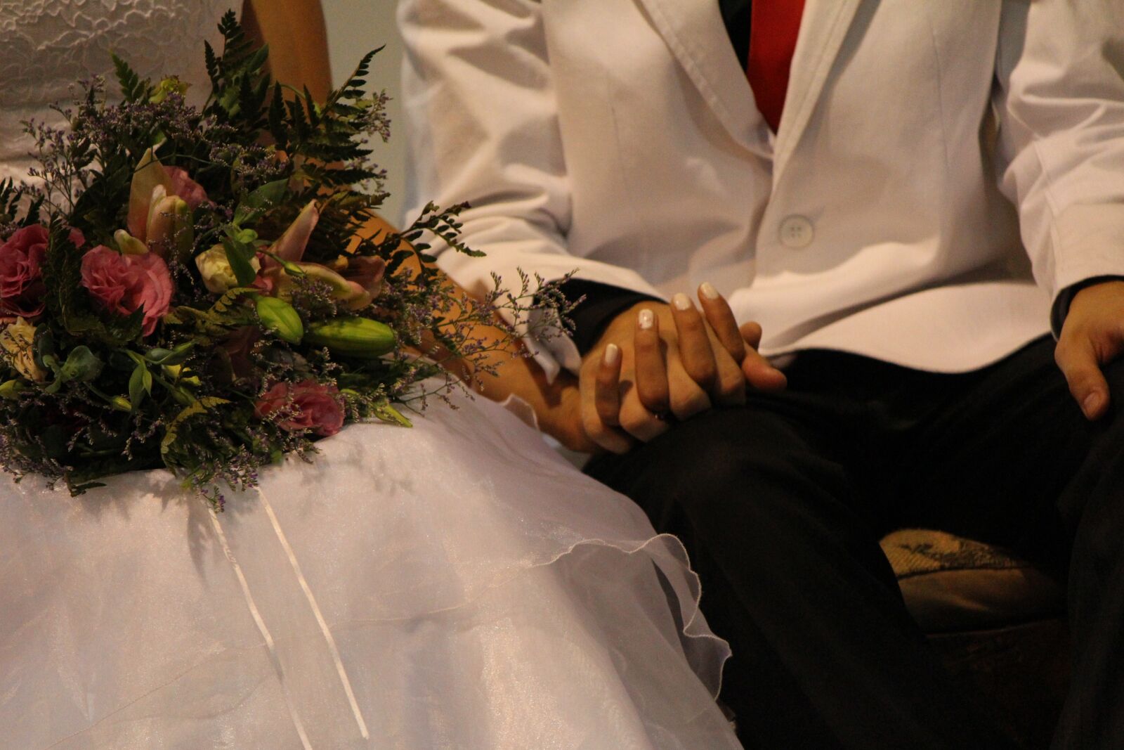 Canon EOS 650D (EOS Rebel T4i / EOS Kiss X6i) sample photo. People, celebration, ceremony photography