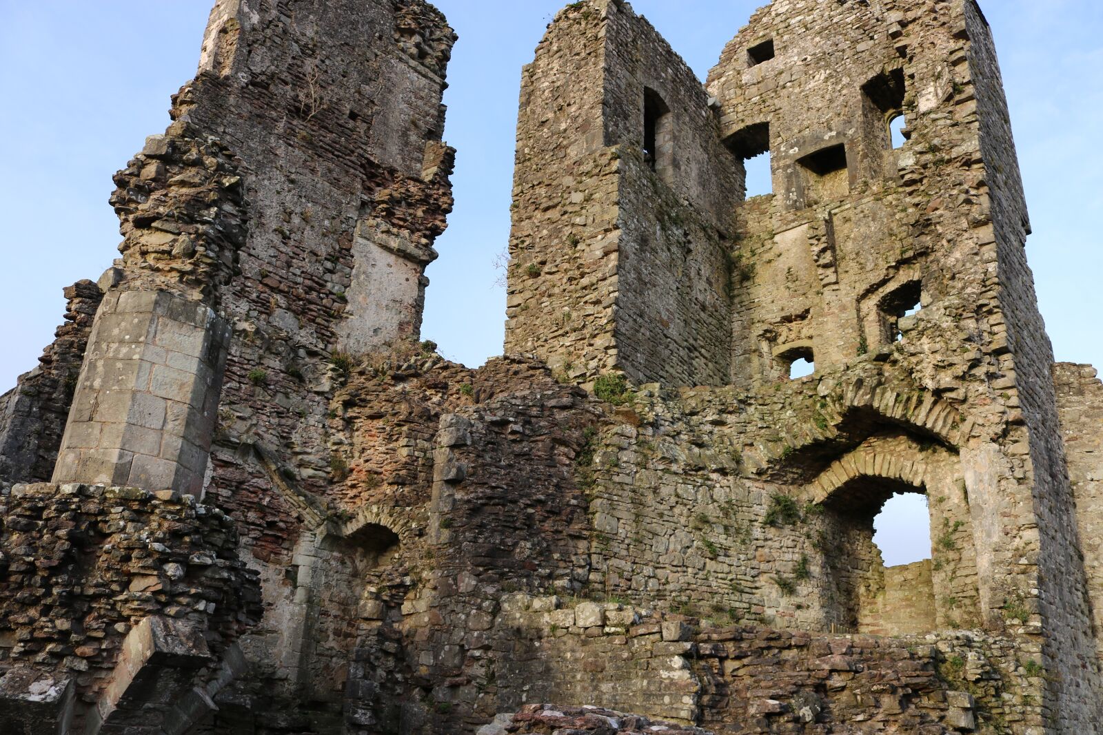 Canon EOS 750D (EOS Rebel T6i / EOS Kiss X8i) sample photo. Castle, landscape, architecture photography