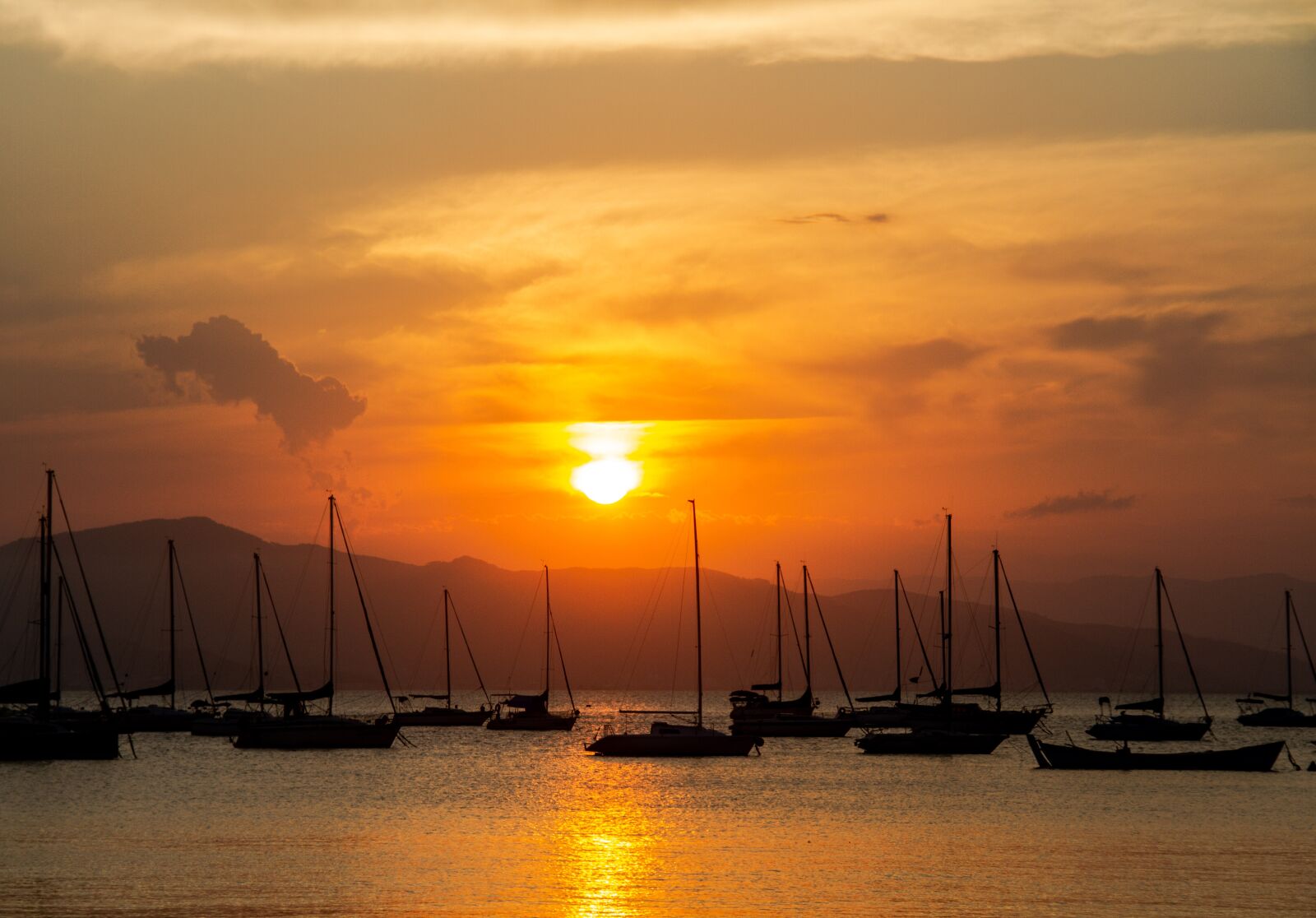 Canon EOS 7D sample photo. Sun, boat, sunset photography