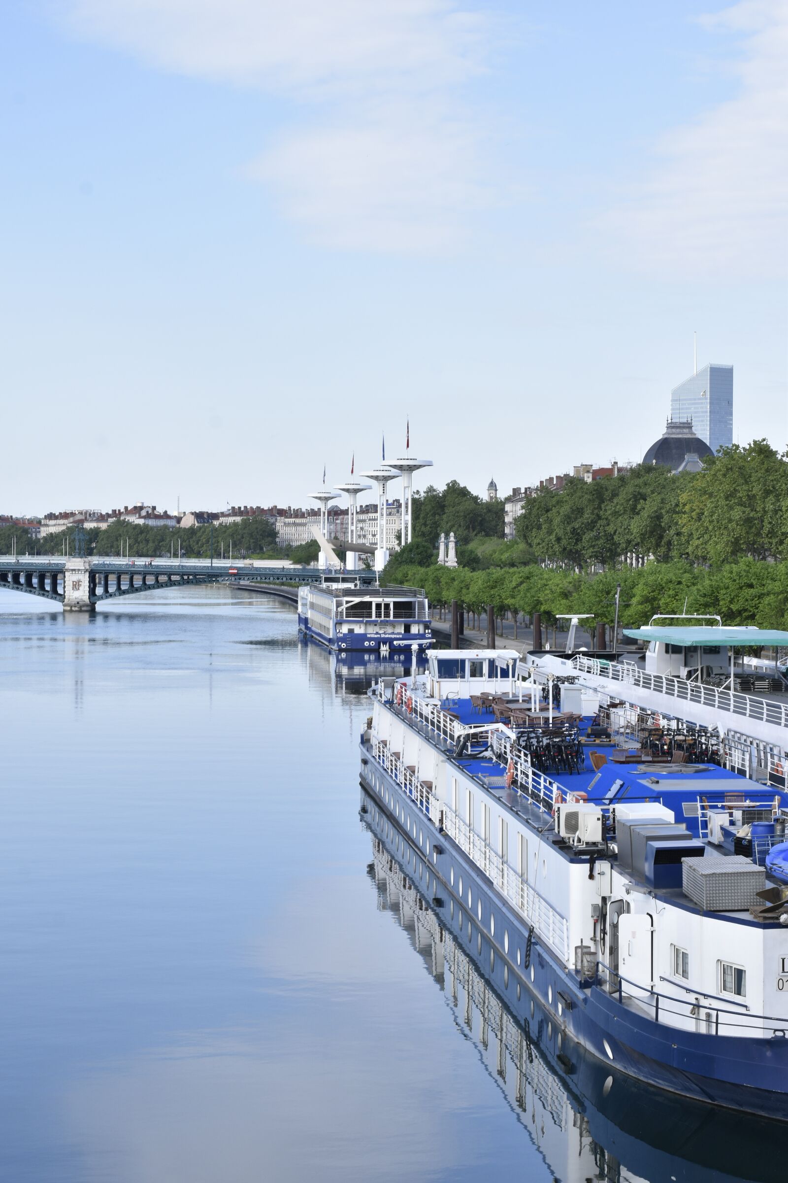 Nikon D3500 sample photo. Lyon, france, barge photography