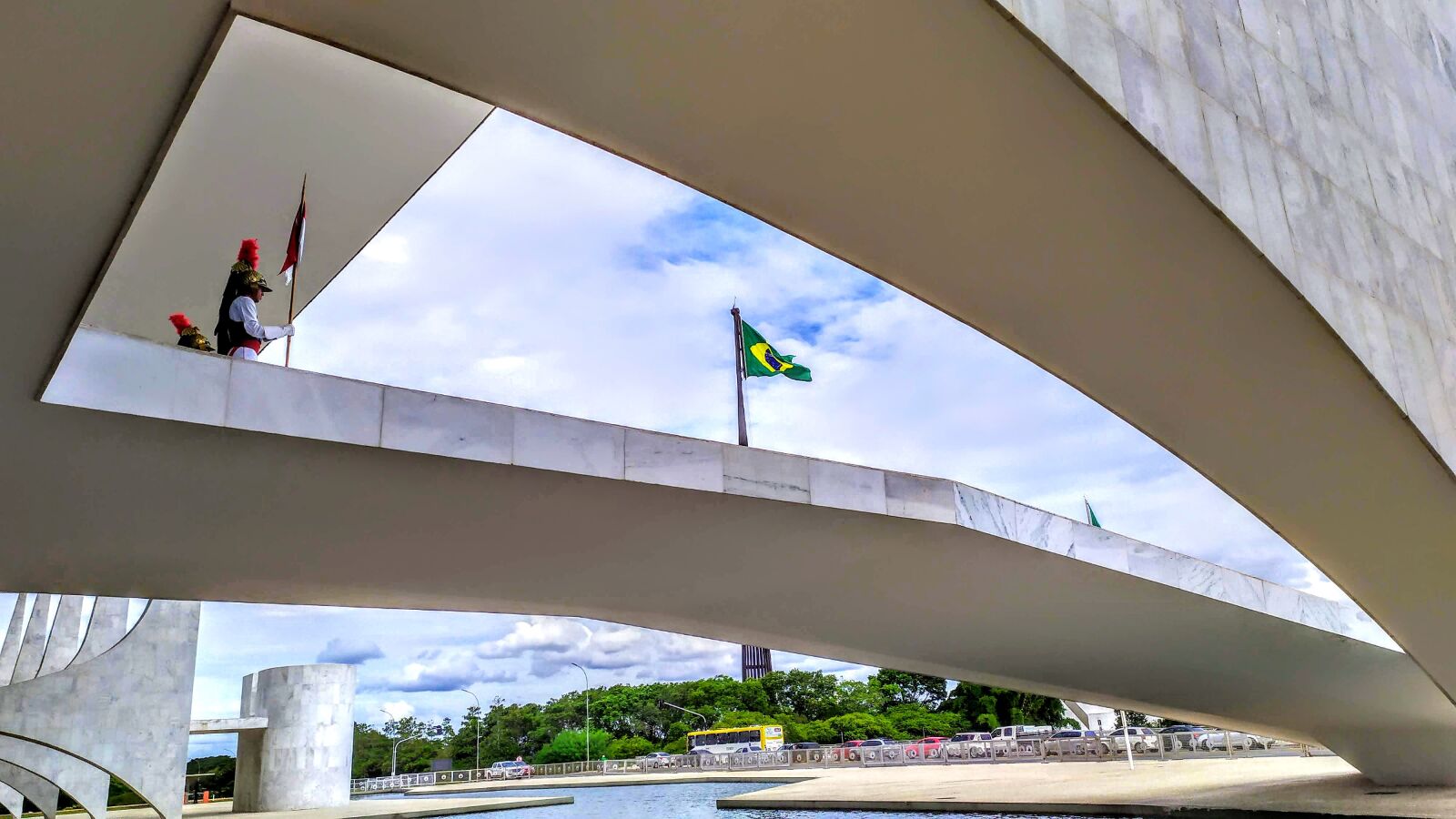 Xiaomi Redmi Note 7 sample photo. Brazil, brasilia, flag of photography
