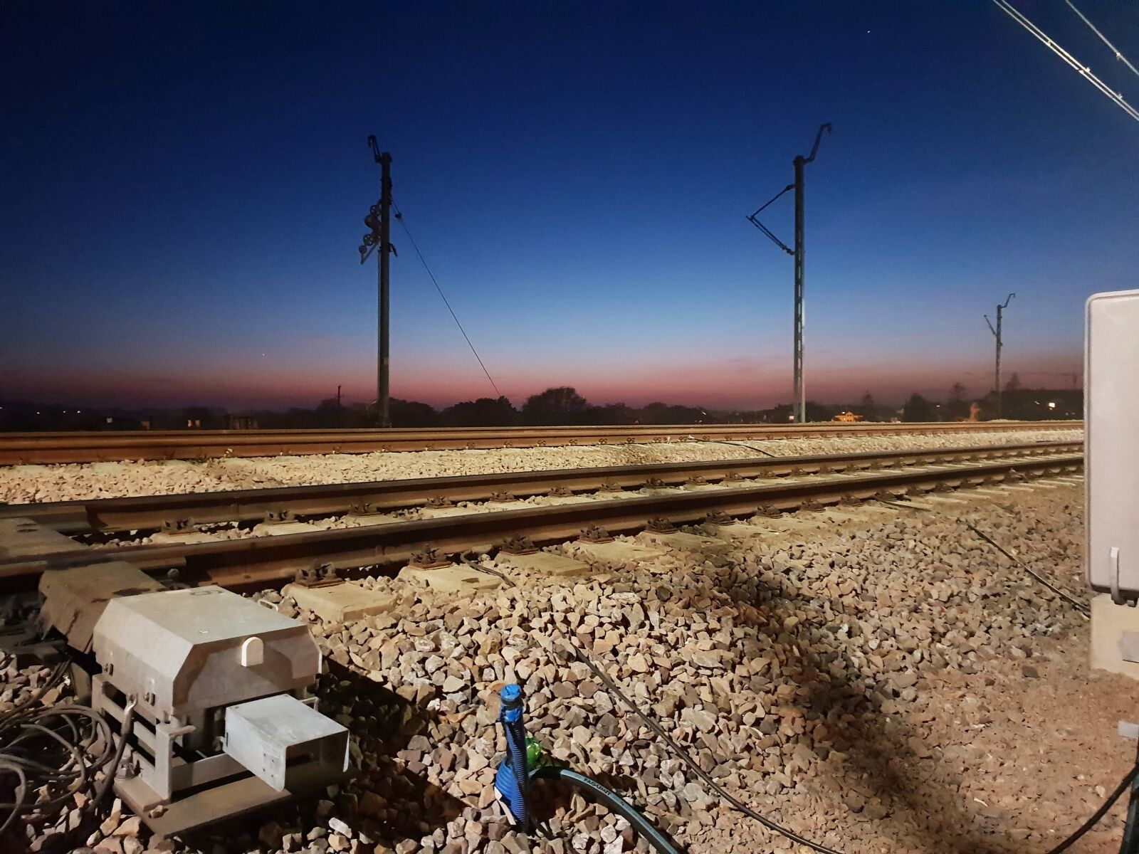 Samsung Galaxy S9+ sample photo. Railway, tracks, train photography