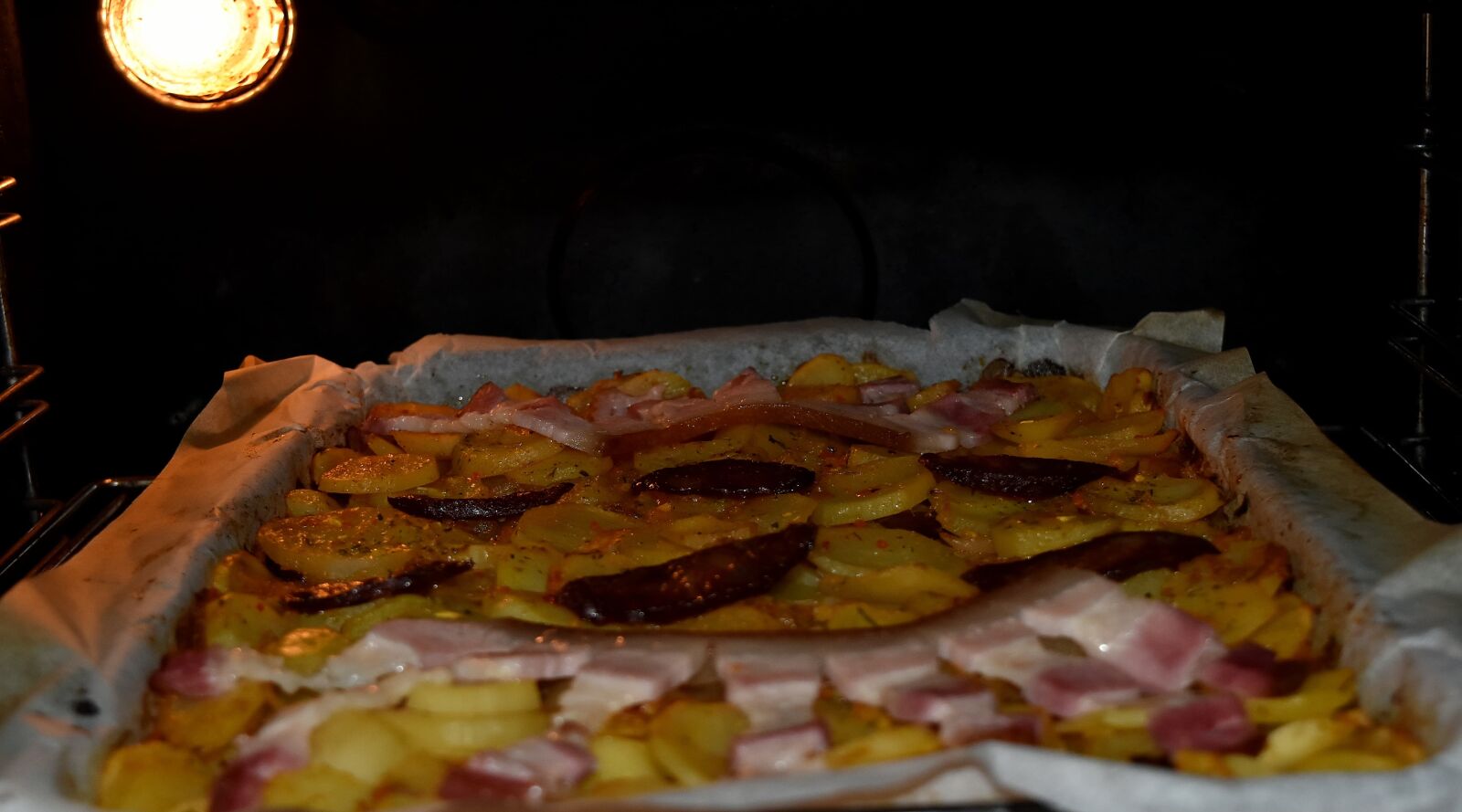 Nikon D5500 sample photo. Bacon, baking, kitchen, light photography