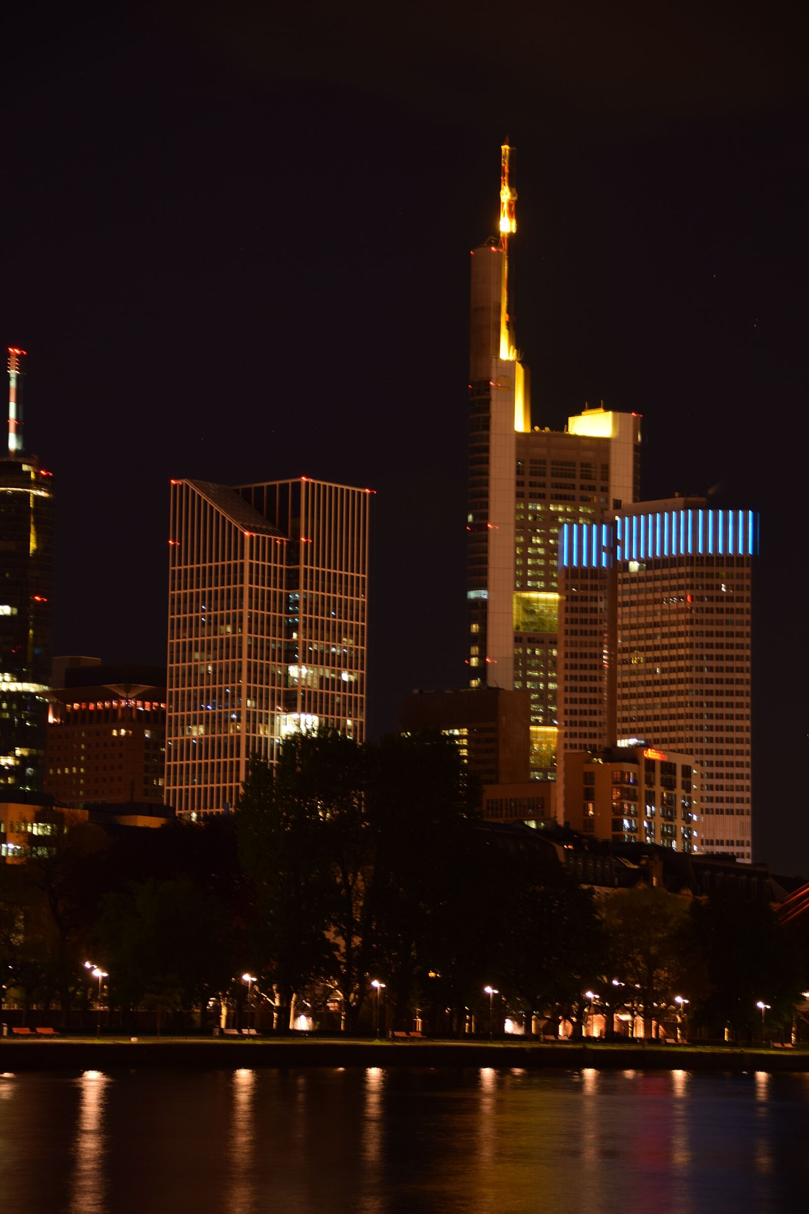 Nikon D5300 sample photo. Skyline, night, skyscraper photography