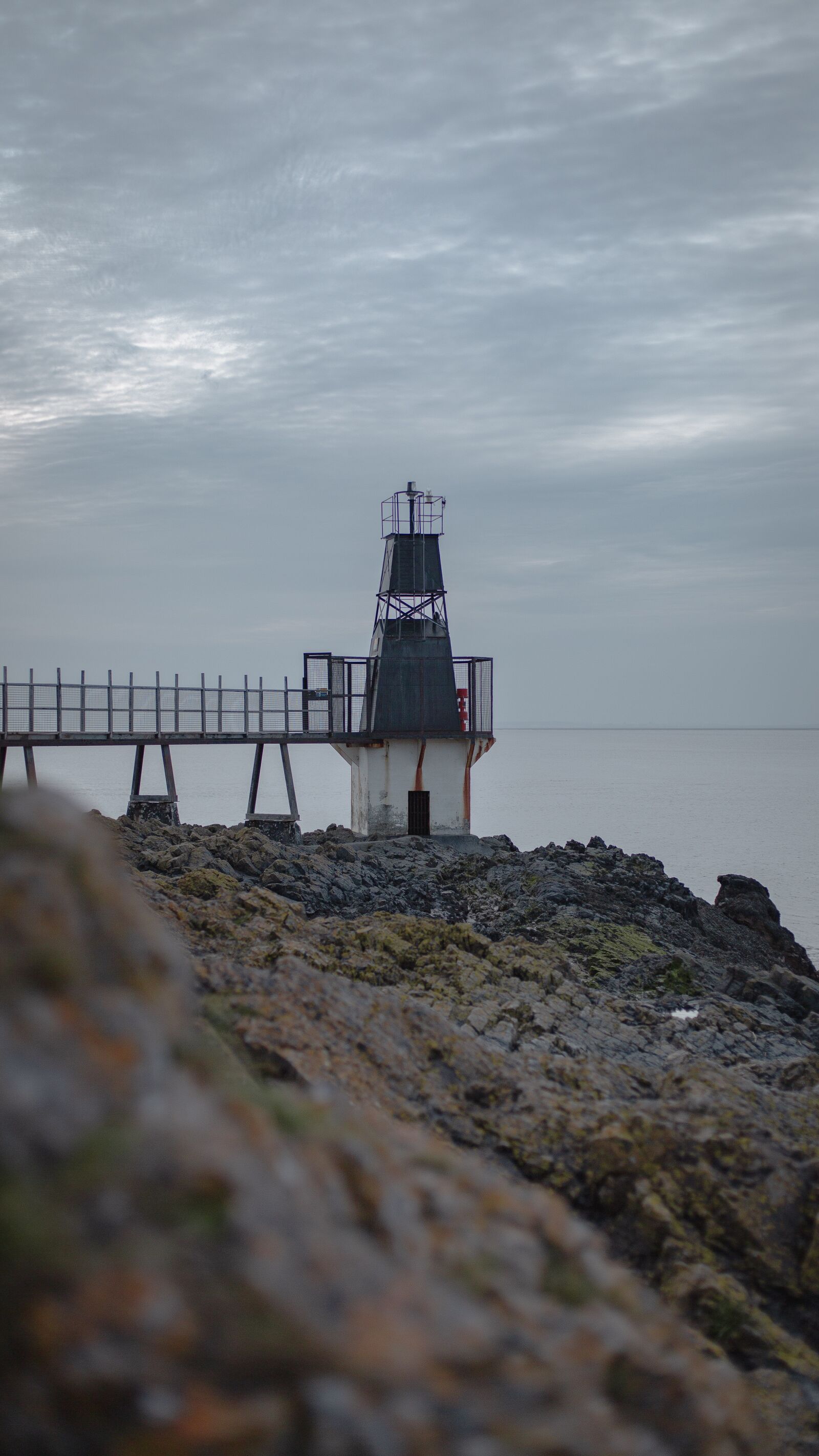Canon EOS 5D Mark III sample photo. Portishead, lighthouse, rocks photography