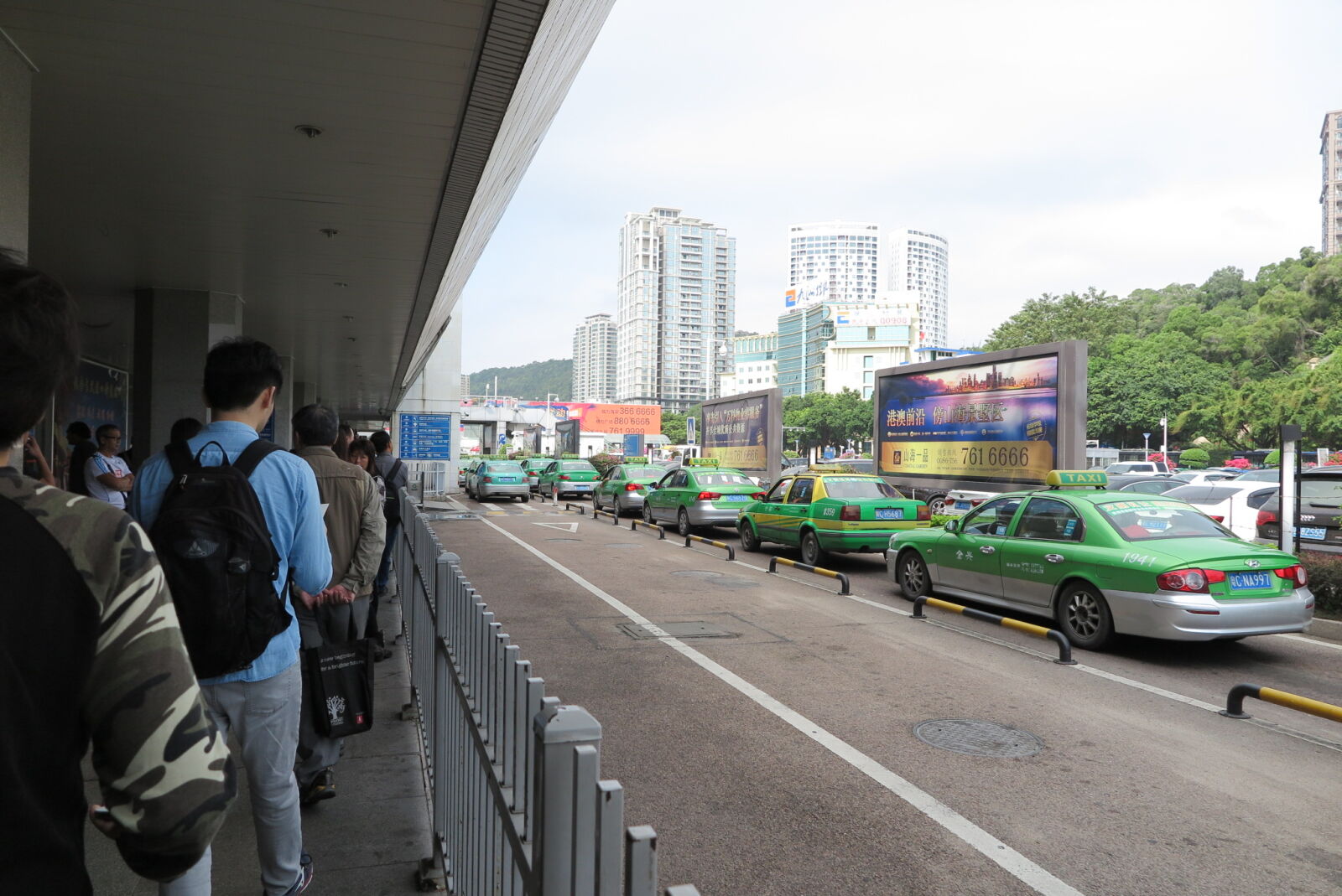 Canon PowerShot G1 X Mark II sample photo. China, traffic photography