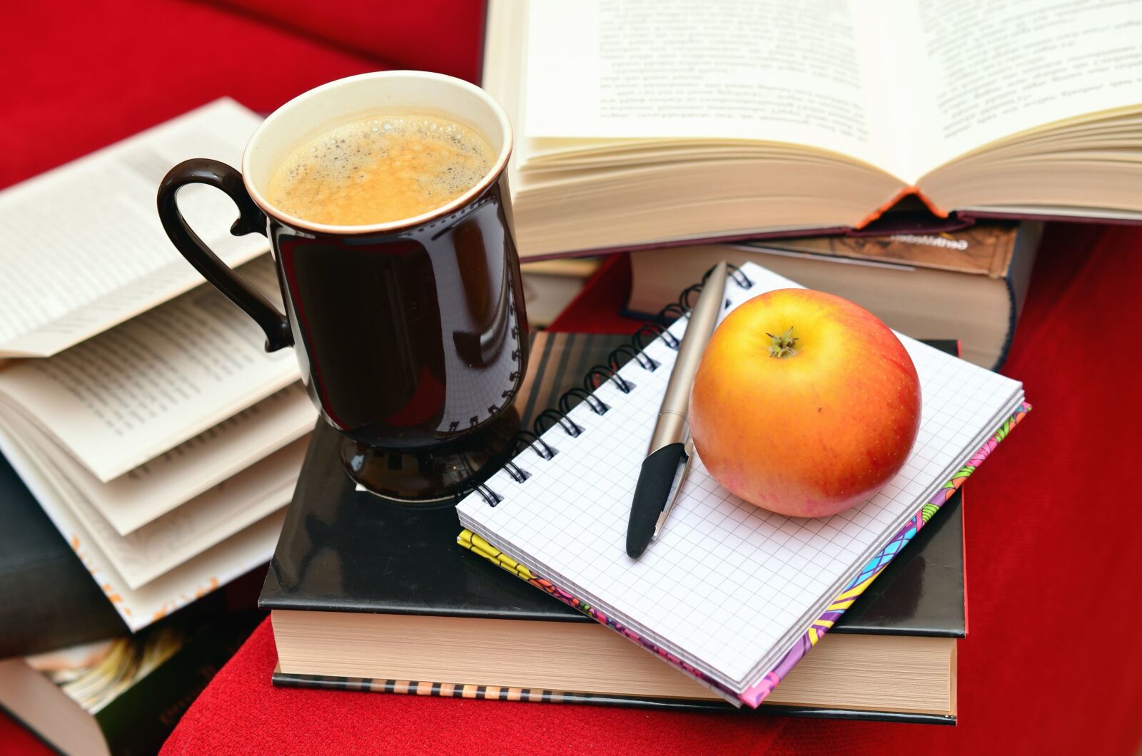 Nikon D5100 sample photo. Coffee cup, apple, pencil photography