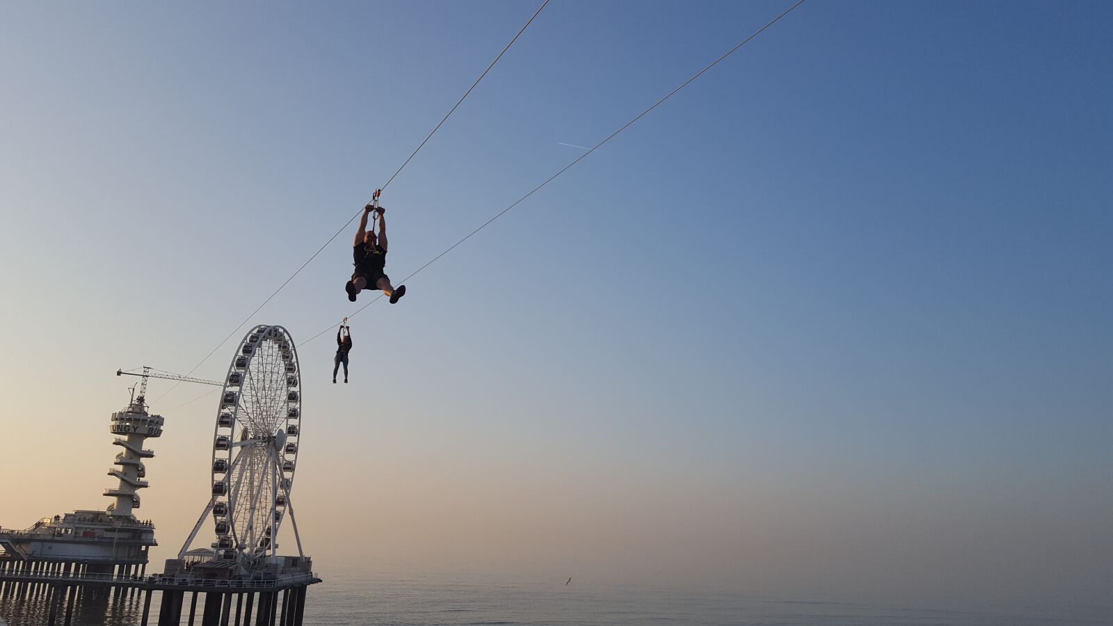 Samsung GALAXY S6 edge sample photo. Scheveningen, action, fun photography