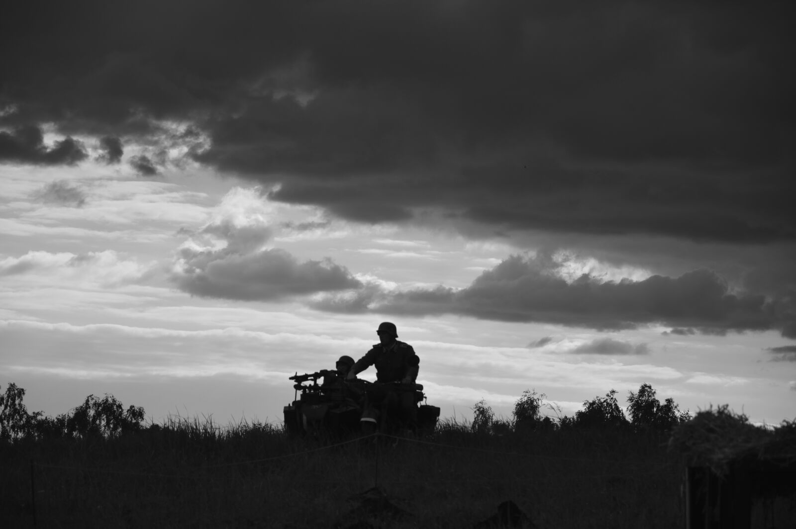 Nikon D3200 sample photo. War, soldiers, dark photography