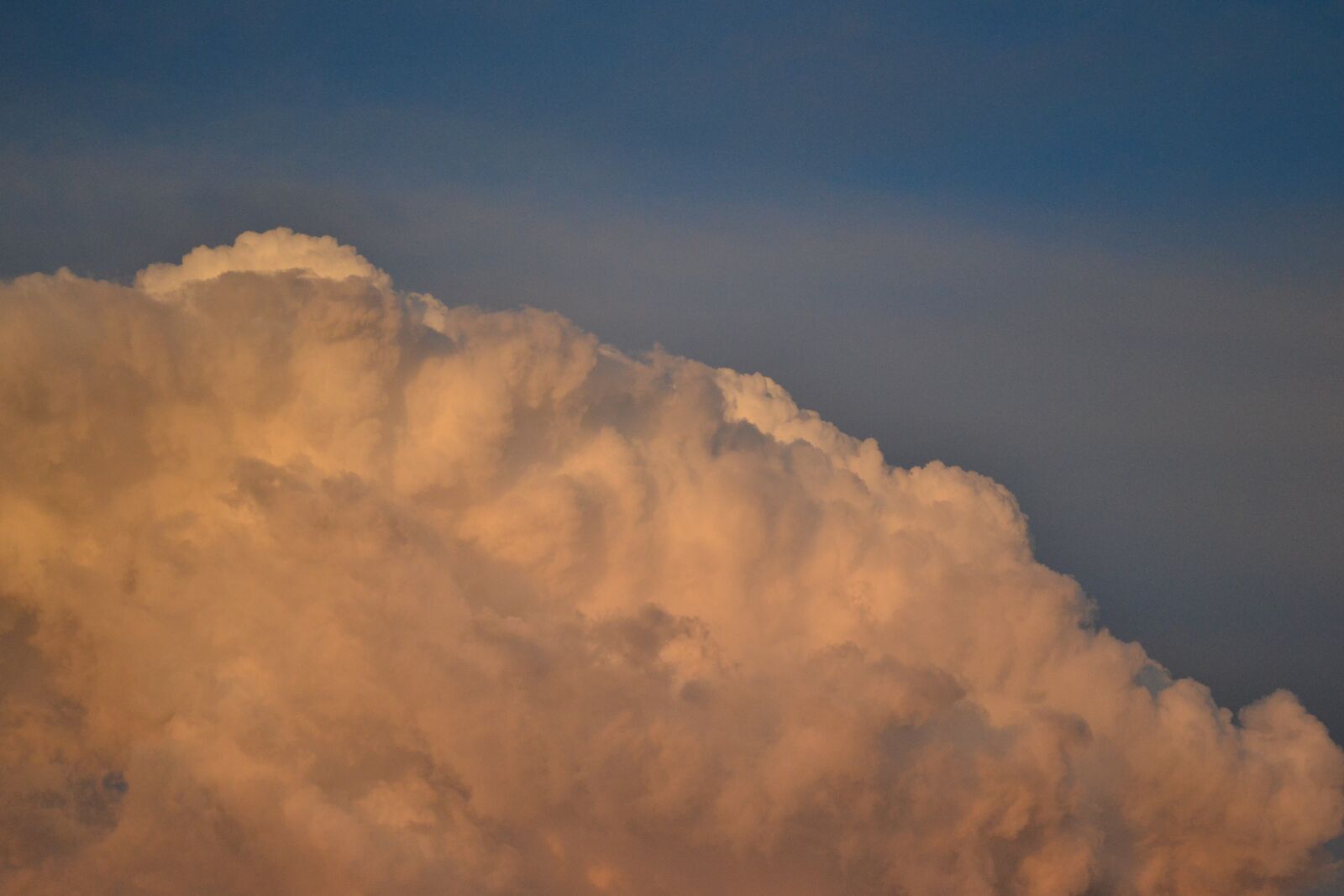 Nikon D3100 sample photo. Clouds, sunset, evening photography