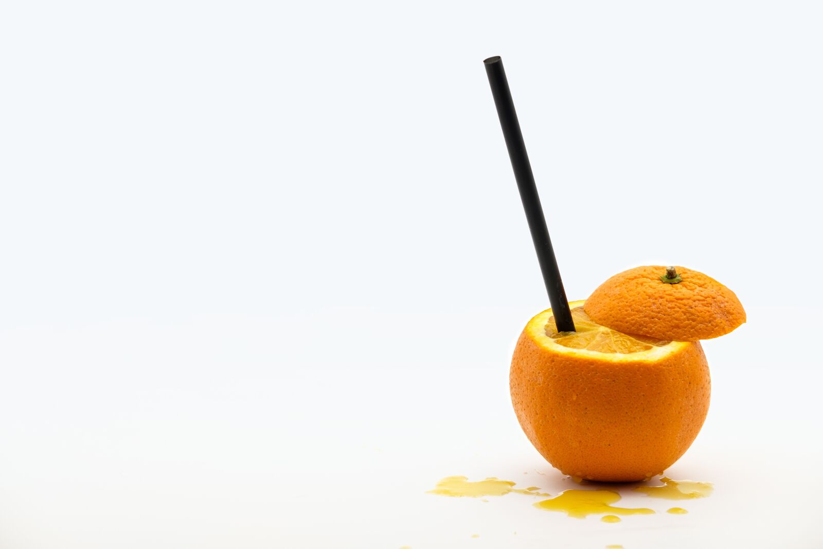 Fujifilm X-T2 + Fujifilm XF 35mm F2 R WR sample photo. Orange, orange juice, fruit photography