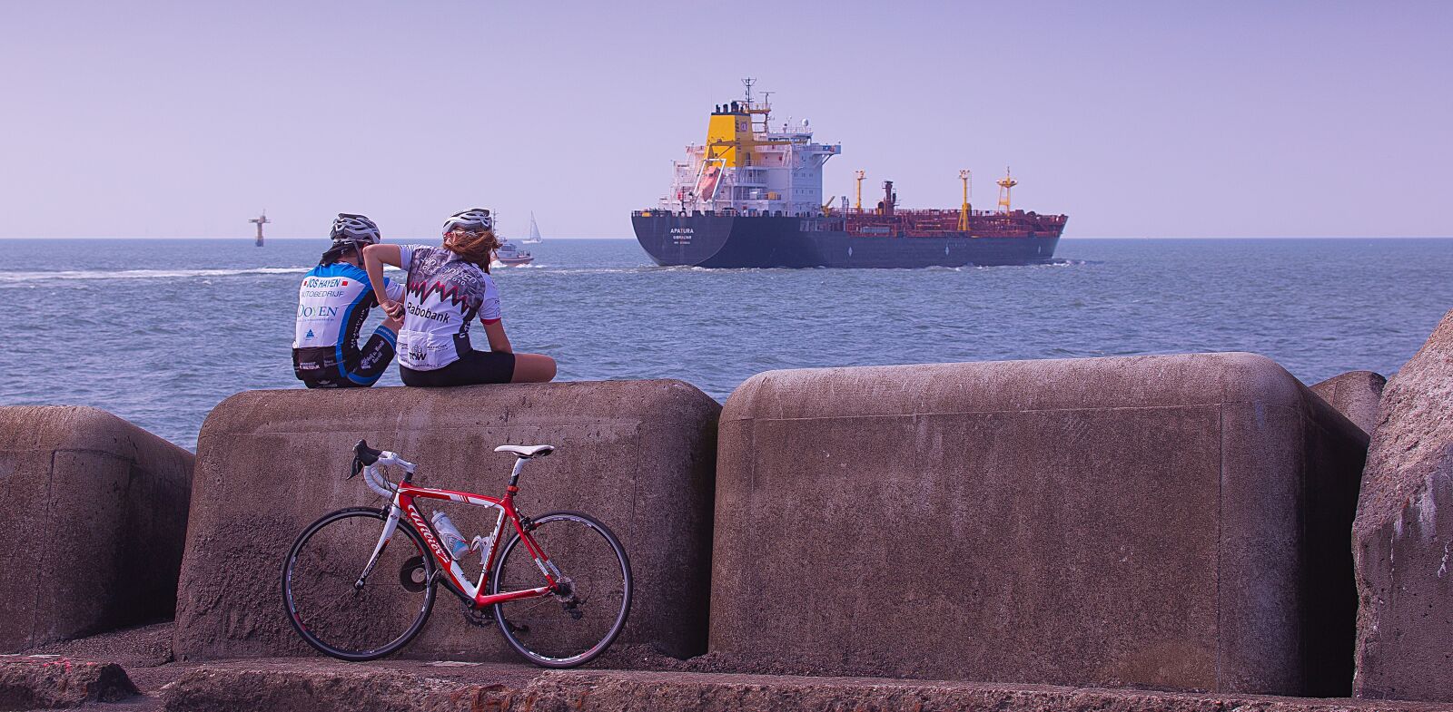 Canon EF 35-350mm F3.5-5.6L USM sample photo. Ijmuiden, velsen, netherlands photography