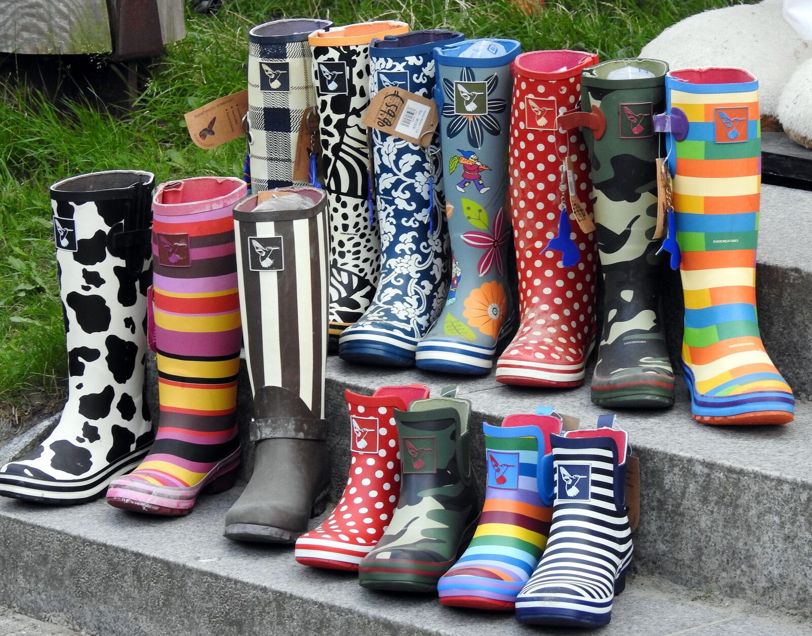 Nikon Coolpix P900 sample photo. Shoes, rubber boots, exhibition photography