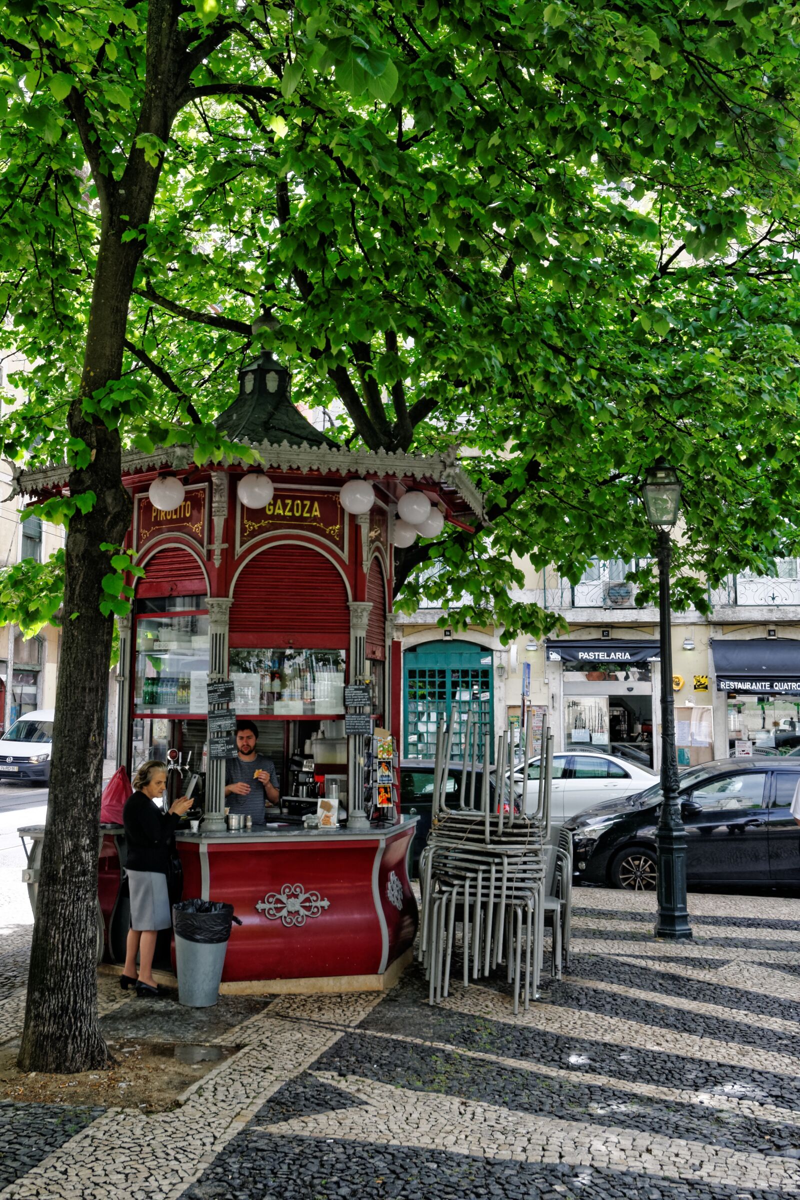 Nikon D300S sample photo. Lisbon, portugal, kiosk photography