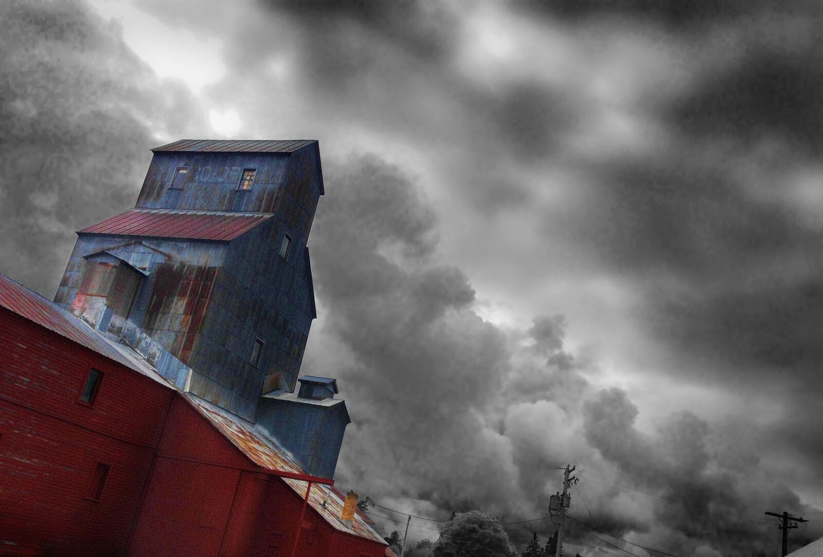 Apple iPhone 5 sample photo. Mill, clouds, sky photography