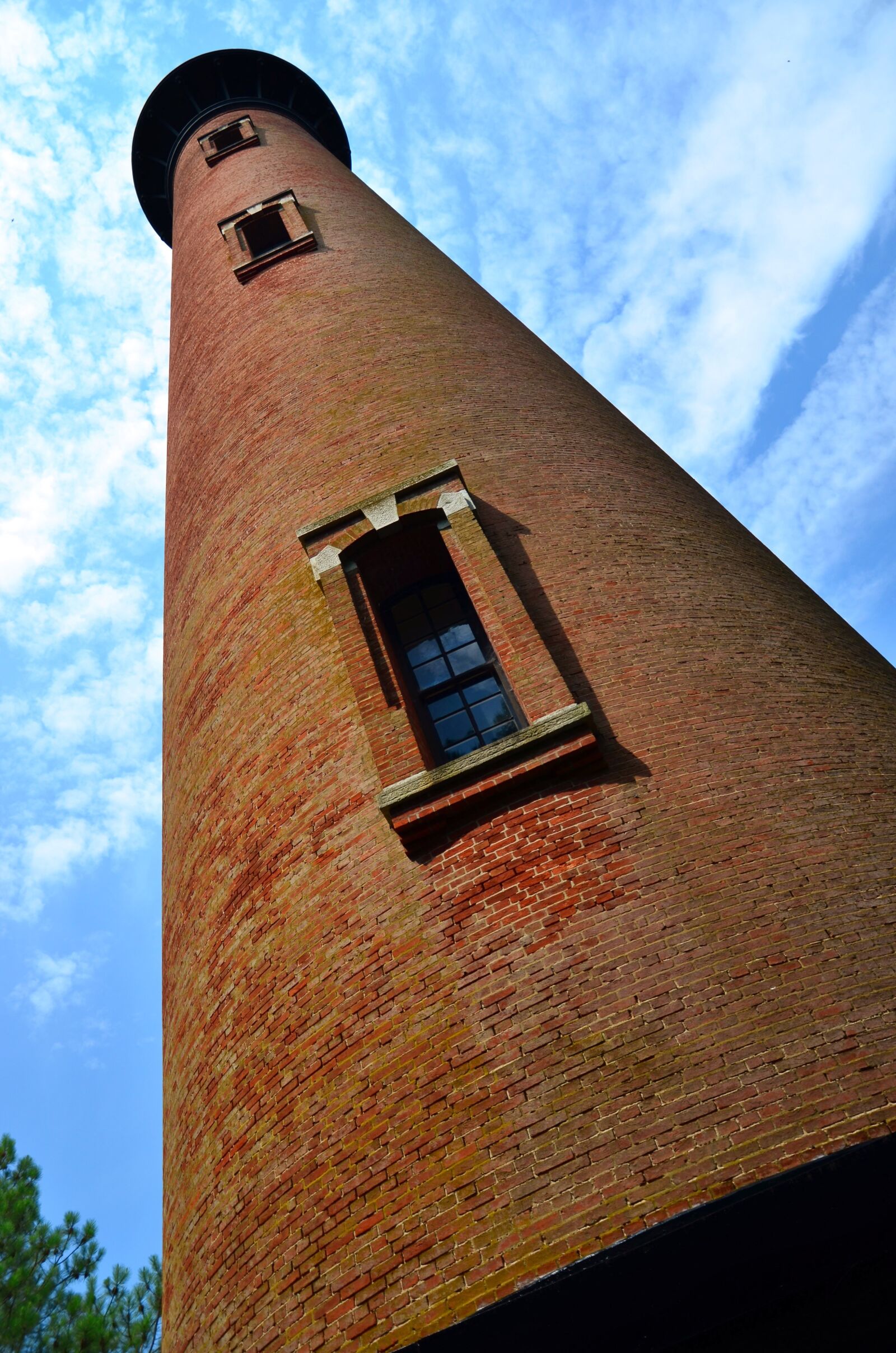 Nikon D7000 sample photo. Lighthouse, outer banks, perspective photography