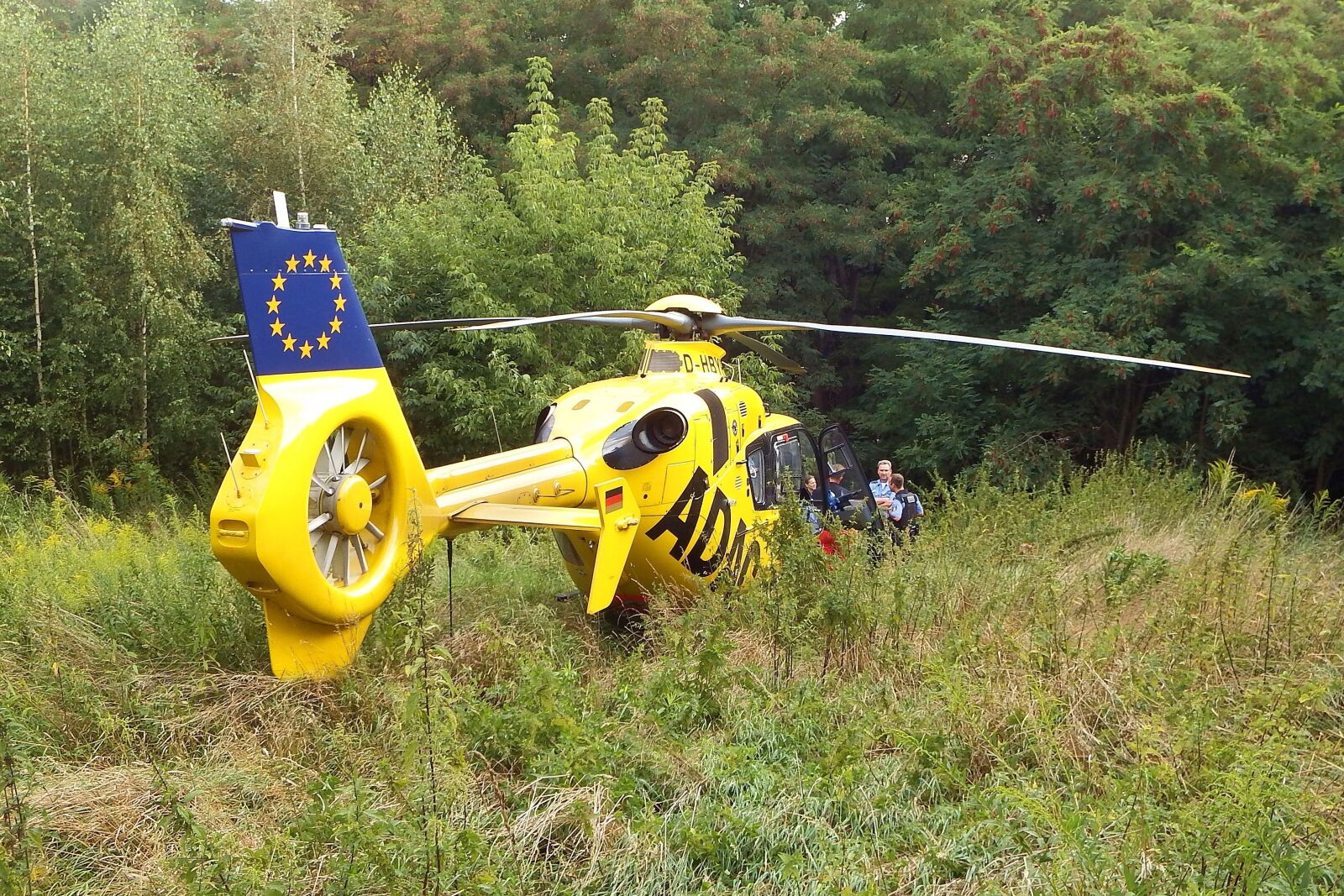 Fujifilm FinePix SL1000 sample photo. Helicopter, rescue, adac air photography