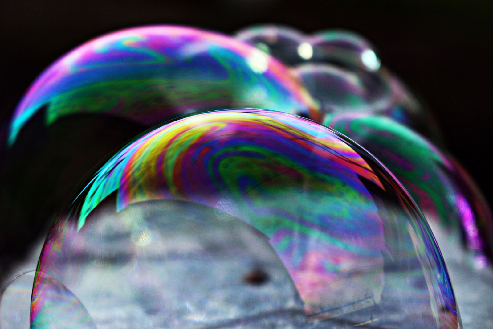 Canon EOS 100D (EOS Rebel SL1 / EOS Kiss X7) sample photo. Bubble, soap bubbles, colorful photography
