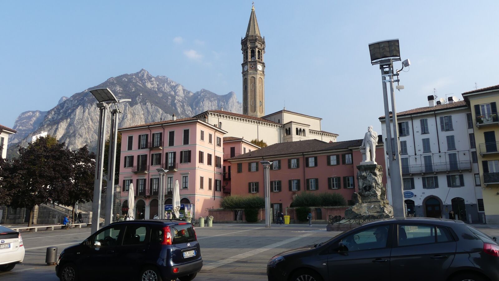 Panasonic Lumix DMC-FZ300 sample photo. Italy, lake como, leco photography