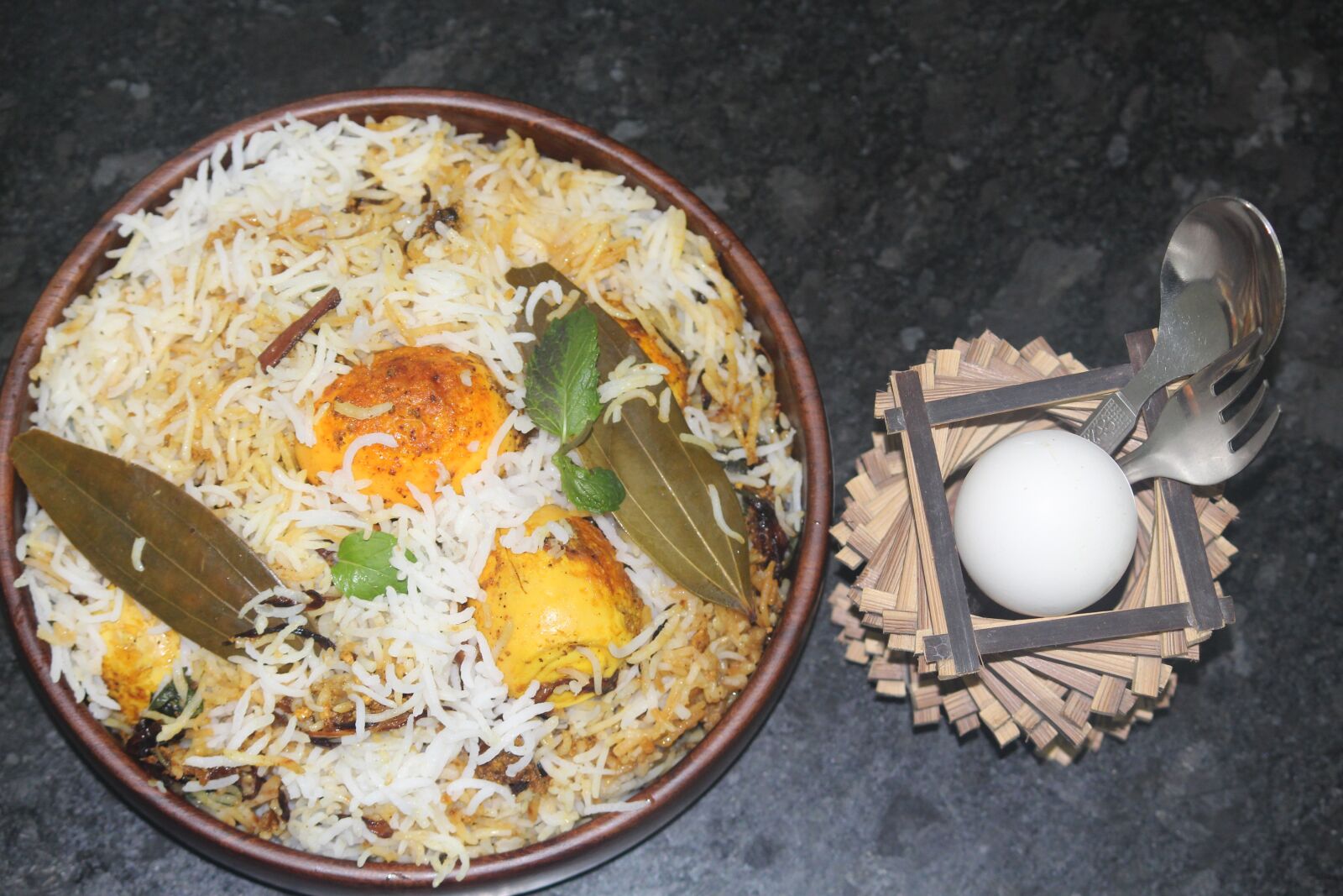 Canon EOS 700D (EOS Rebel T5i / EOS Kiss X7i) sample photo. Biryani, dum biryani, spicy photography