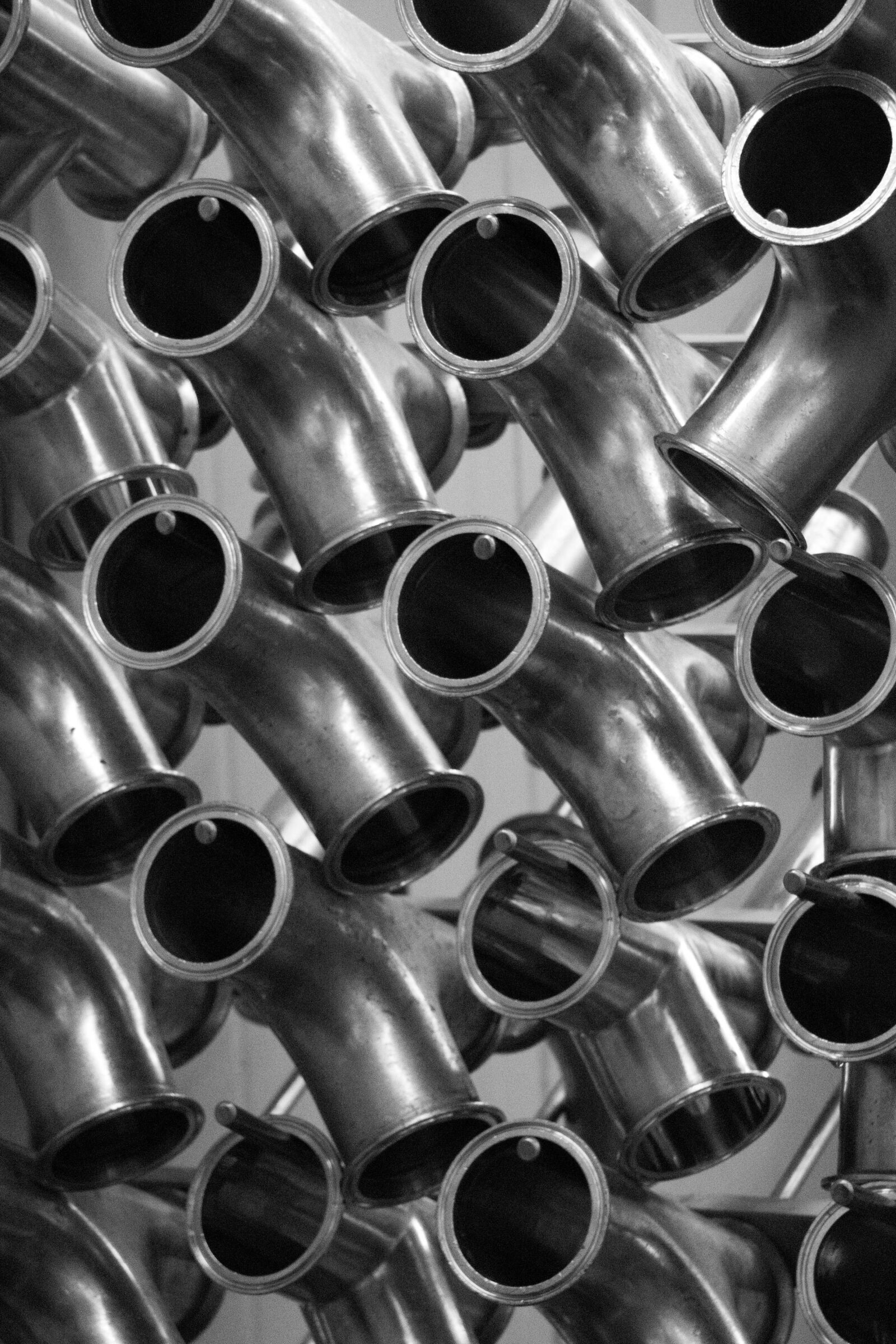 Canon EOS 700D (EOS Rebel T5i / EOS Kiss X7i) sample photo. Pipes, metal, industrial photography