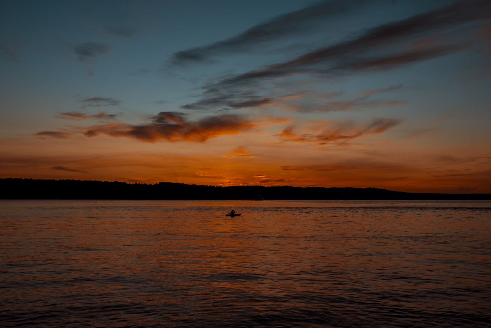 Nikon D750 sample photo. Sunset, water, ocean photography