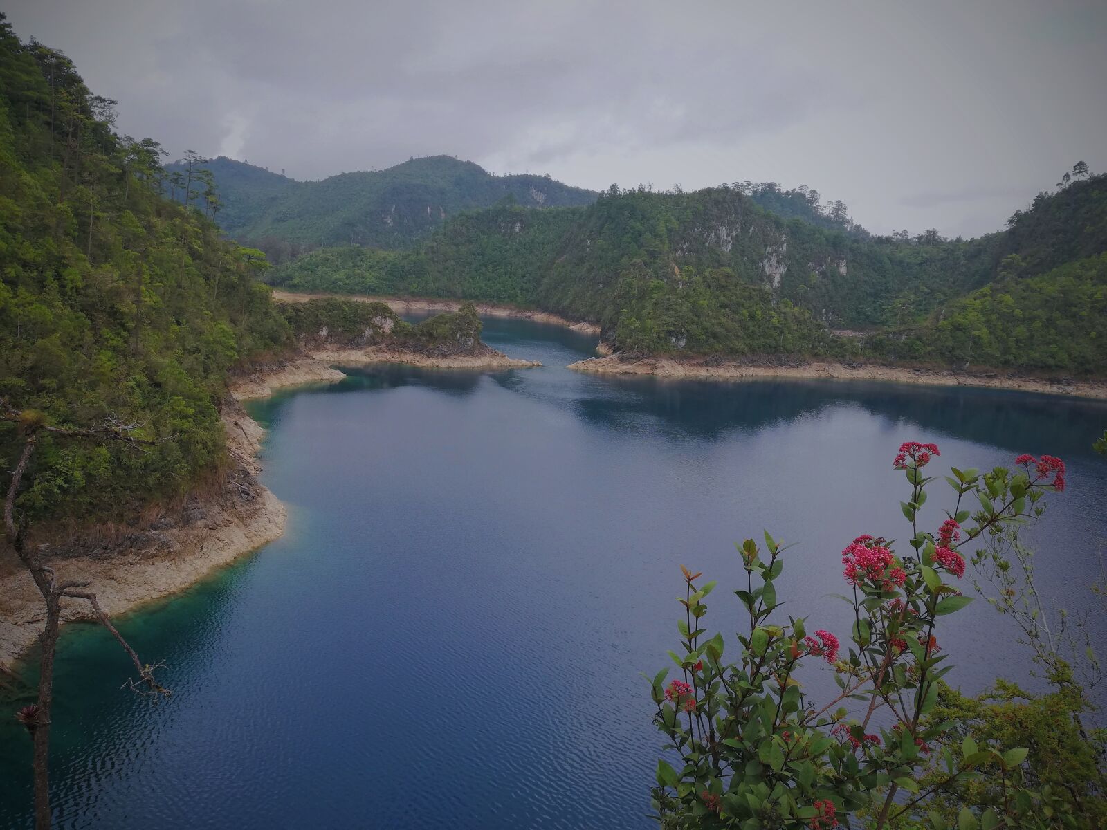 HUAWEI P20 lite sample photo. Lake, landscape, chiapas photography