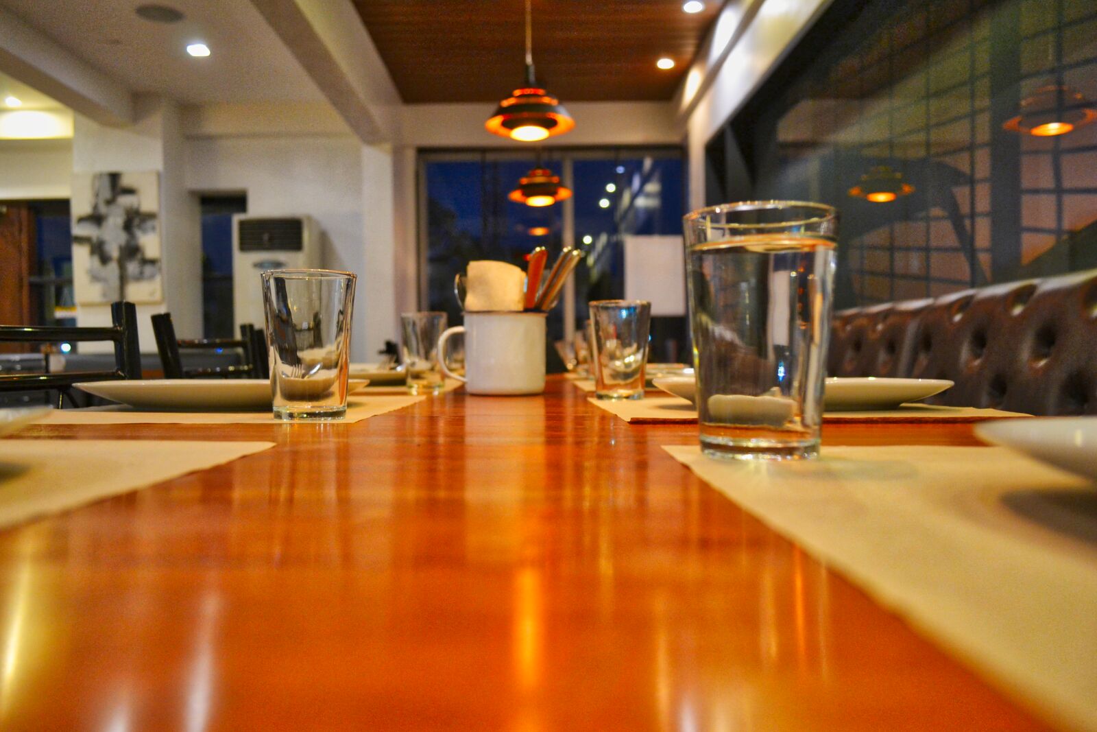 Nikon D3100 sample photo. Calm, dining, table, evening photography